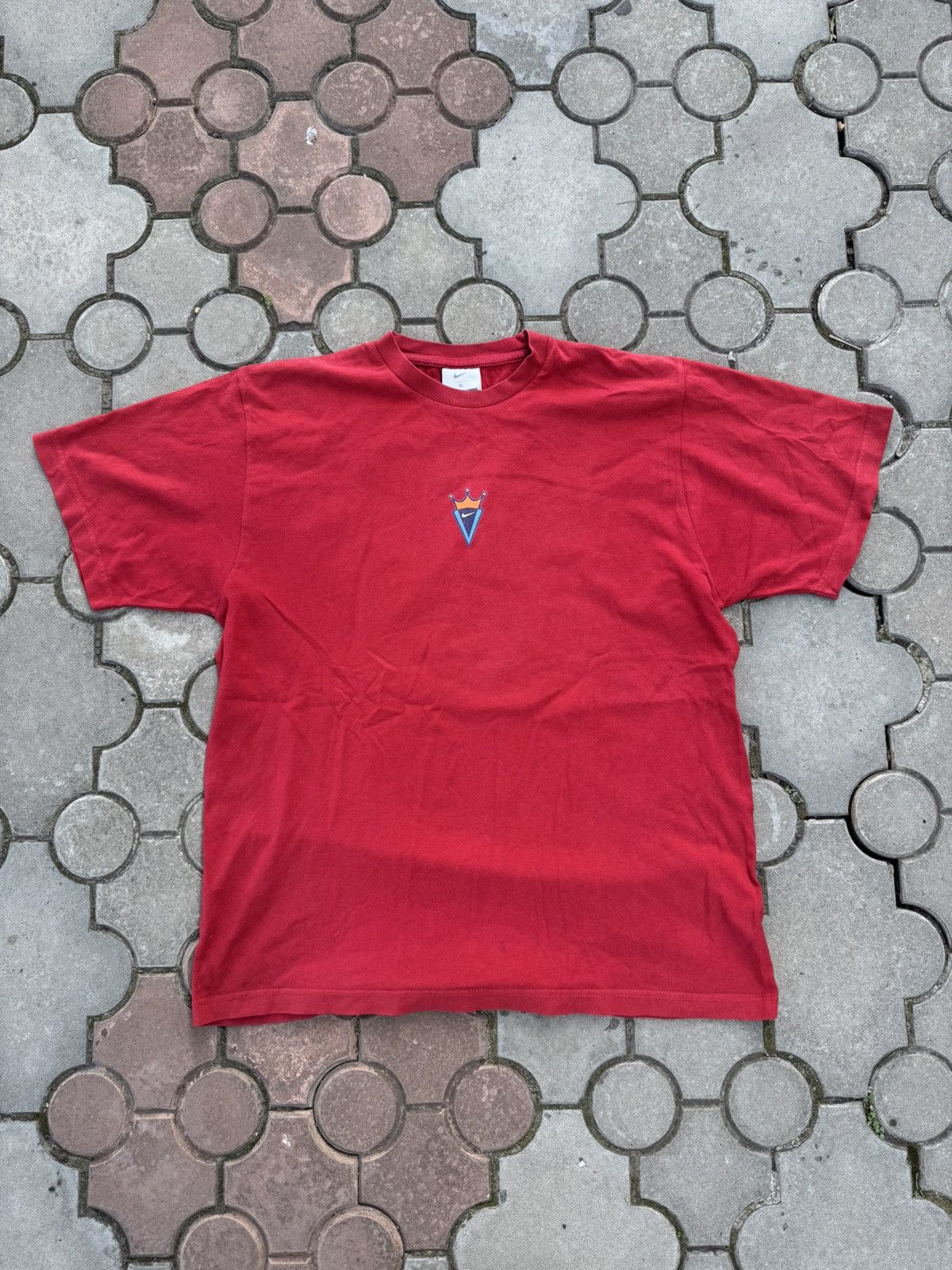 Nike Vintage Nike Center Logo USA Oversized Tee Y2K USA Size US M / EU 48-50 / 2 - 1 Thumbnail