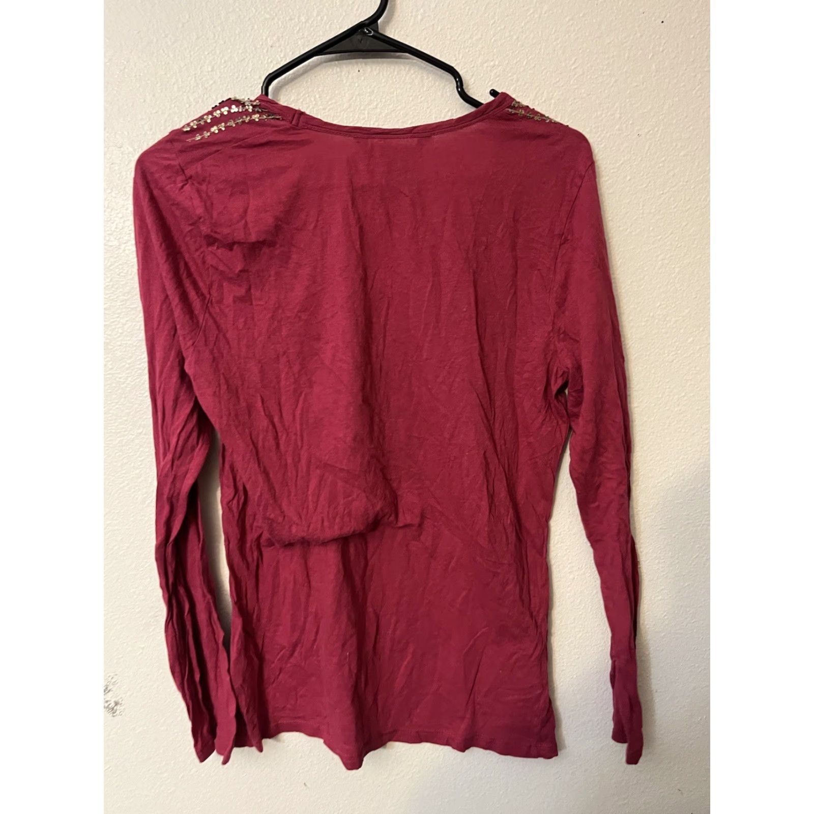 Calvin Klein Calvin Klein Jeans Shirt Women L Red Sequin Long Sleeve Scoop Neck Size L / US 10 / IT 46 - 3 Thumbnail