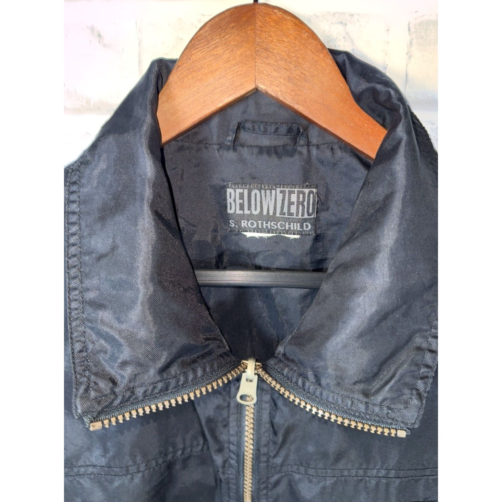 Vintage VTG S. Rothchild BELOW ZERO Nylon Black Jacket Mens S Size US S / EU 44-46 / 1 - 2 Thumbnail