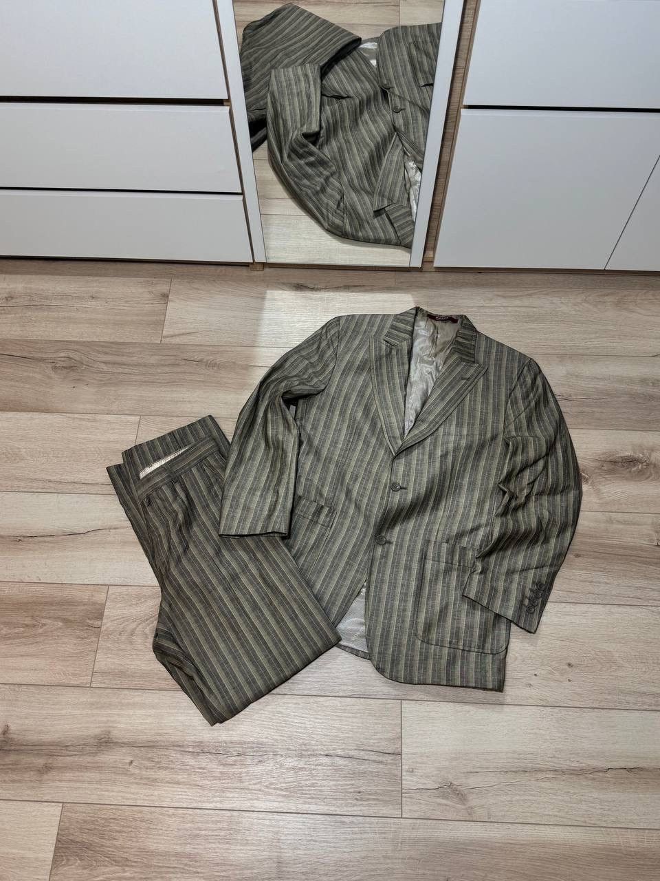Prada Men’s Linen Striped Suit Size 46 - Vintage RunwayStyle