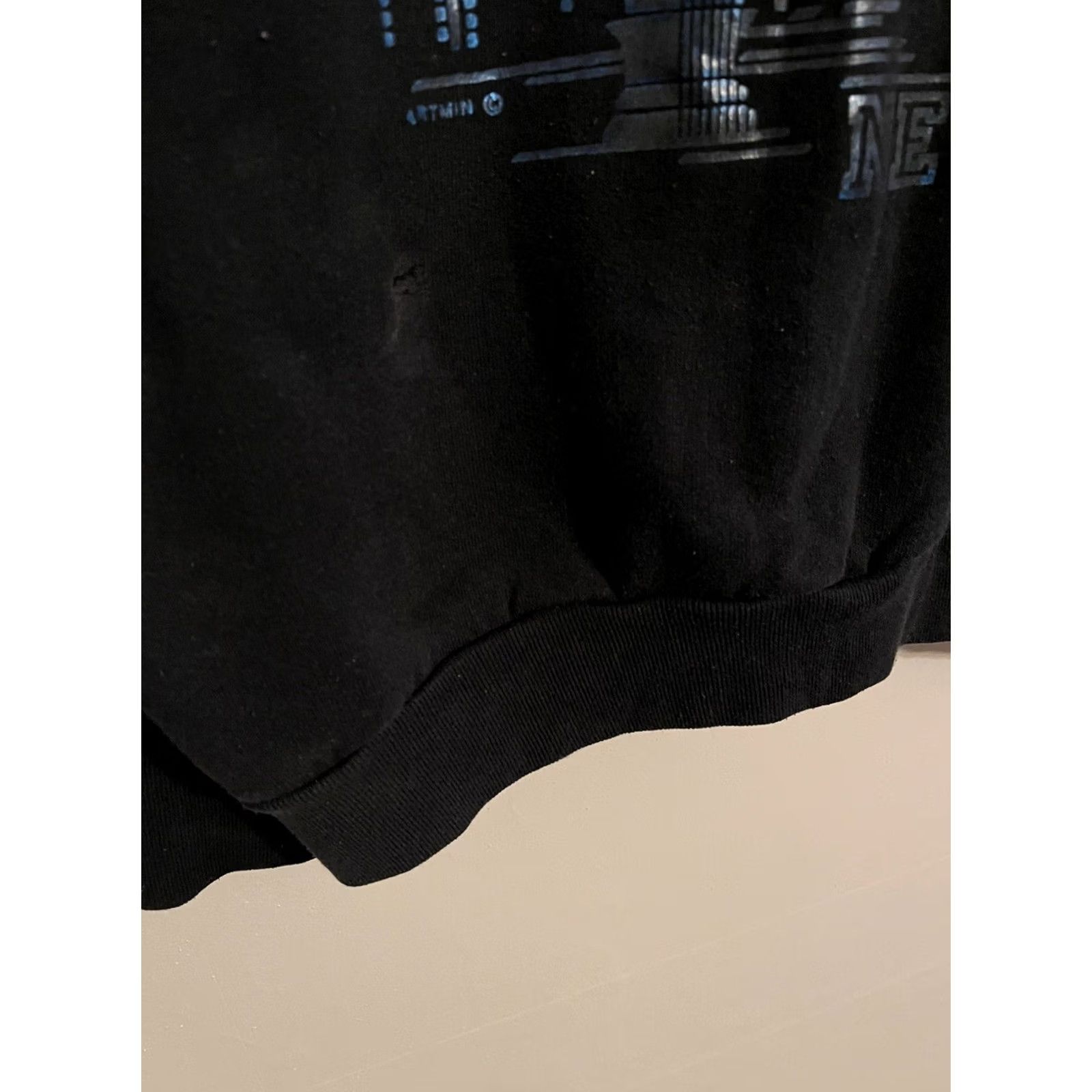 Fruit Of The Loom VINTAGE Fruit of the Loom Black Crewneck Sweatshirt XL City Skyline Statue of Liberty Mens Size US XL / EU 56 / 4 - 5 Thumbnail
