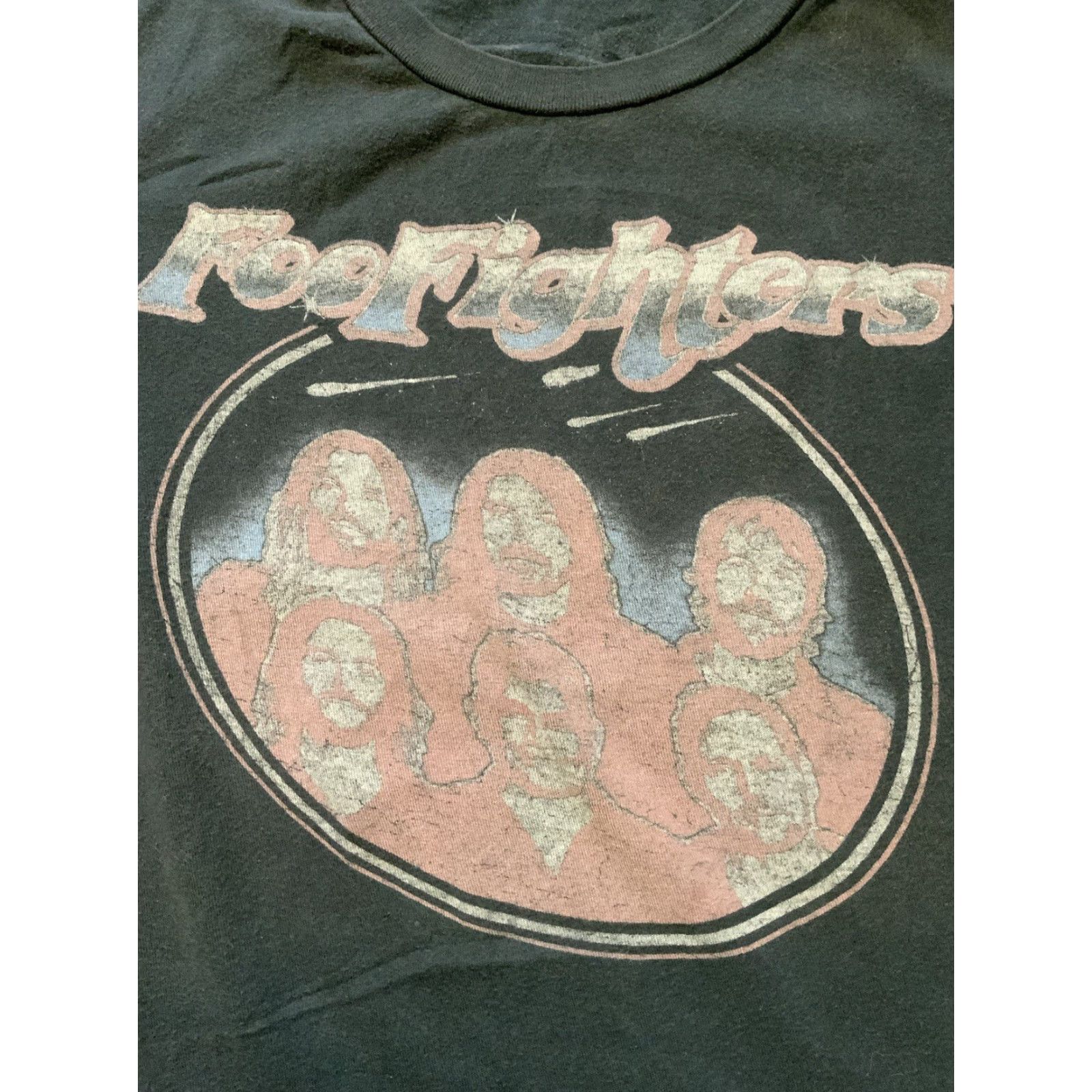 Tultex VINTAGE Foo Fighters Concrete & Gold 2018 World Tour Rock Band Merch S/S Crew T-Shirt LG Men Black Crew Neck Short Sleeve Tee Size US L / EU 52-54 / 3 - 6 Thumbnail