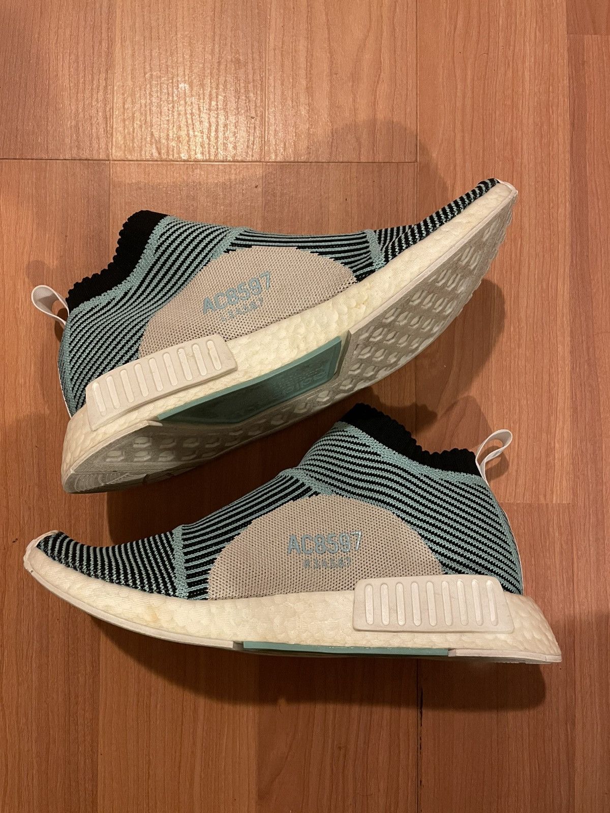 Adidas Adidas NMD PK Parley Size US 7.5 / EU 40-41 - 5 Thumbnail