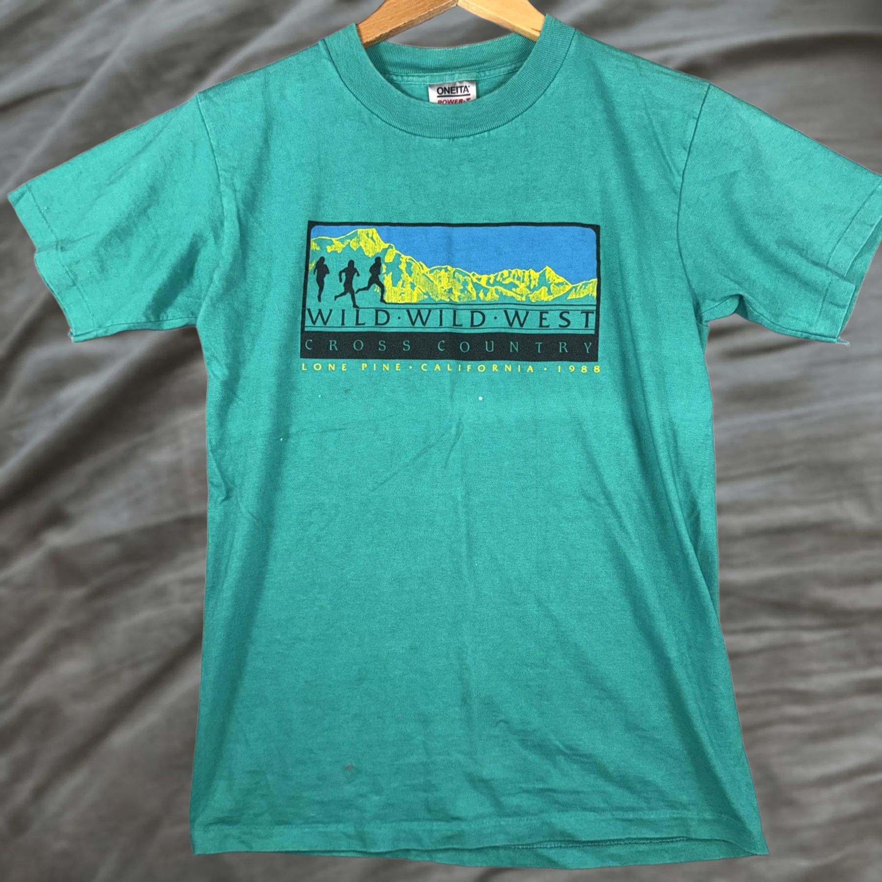 Vintage VINTAGE Oneita Green Cross Country Shirt Mens M Regular Crew Neck Tee 1988 Wild West graphic USA Size US M / EU 48-50 / 2 - 1 Thumbnail