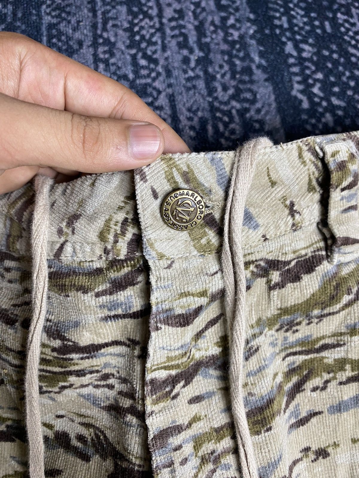Oakley Oakley camo tactical multipocket bondage corduroy cargo pant Size US 34 / EU 50 - 4 Thumbnail