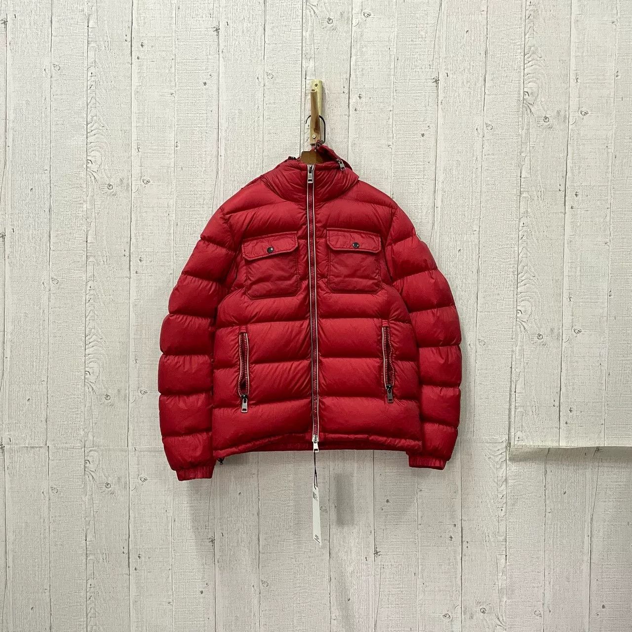 Moncler MONCLER Red Down Jacket Size US S / EU 44-46 / 1 - 1 Thumbnail