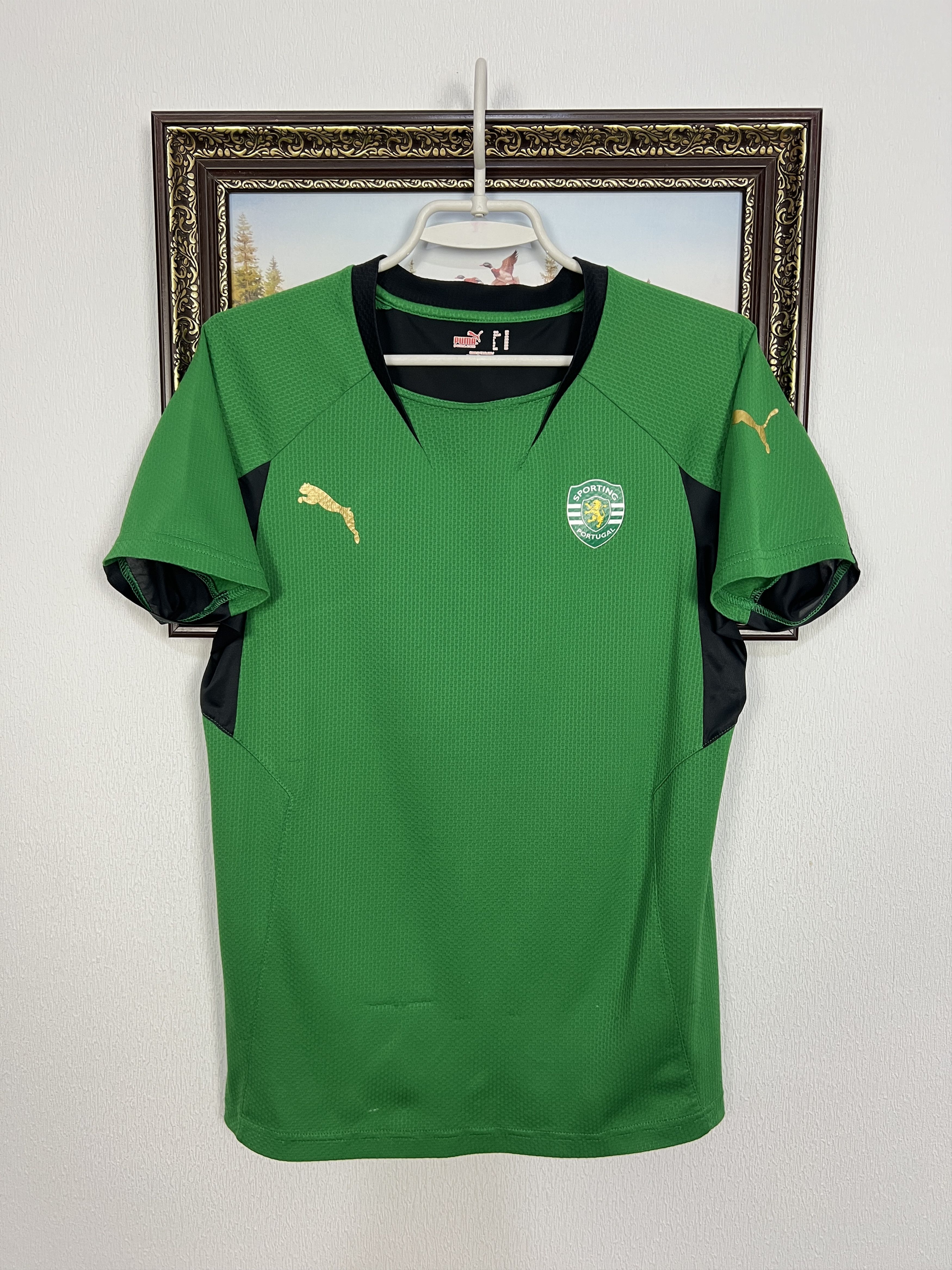 Puma Sporting Club Football Shirt Soccer Jersey Trikot Rare Size US XS / EU 42 / 0 - 1 Thumbnail