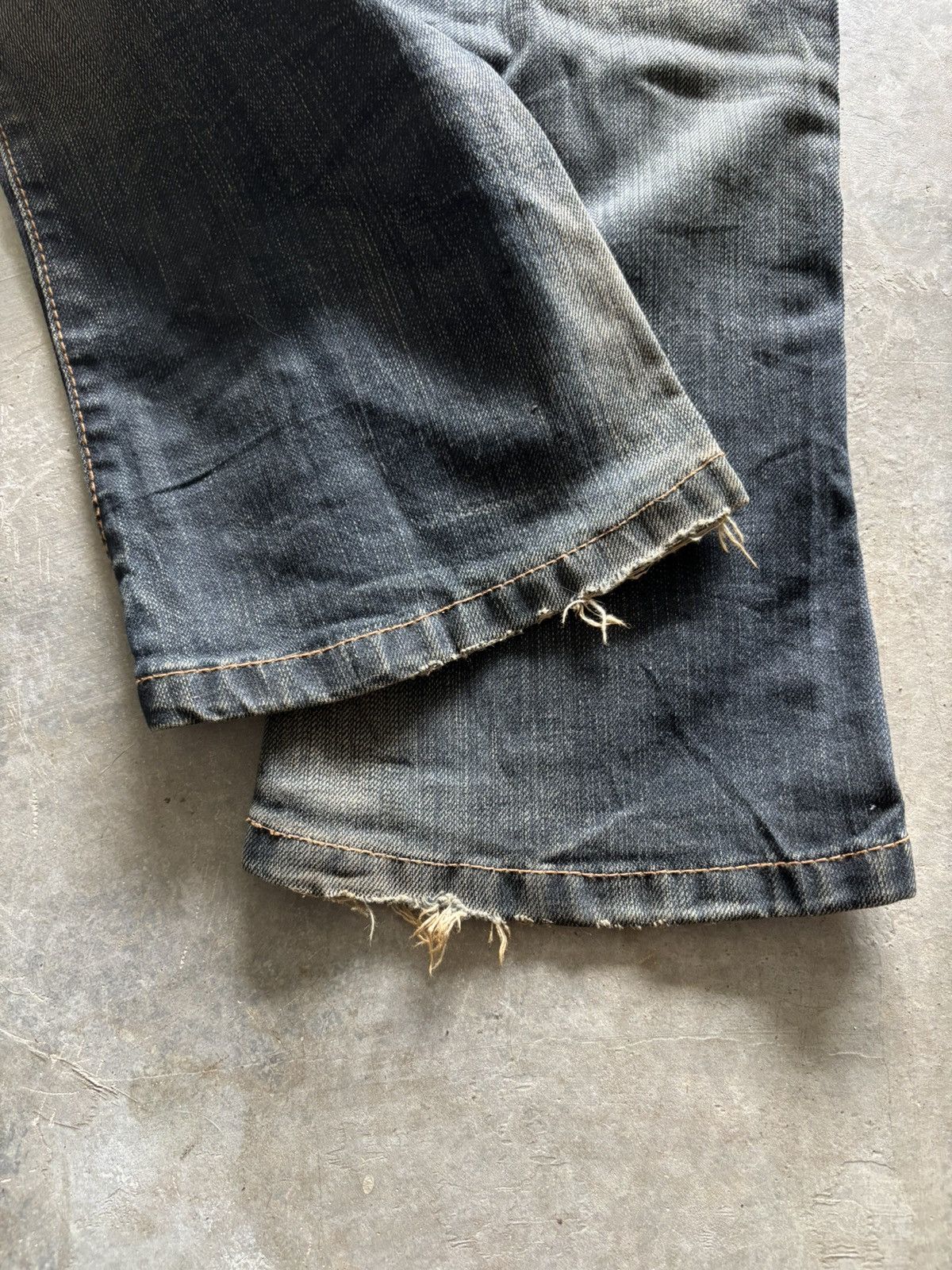 Japanese Brand FLARE DISTRESSED NICOLE CLUB FOR MEN RUSTY WASHED JAPANESE Size US 30 / EU 46 - 24 Thumbnail