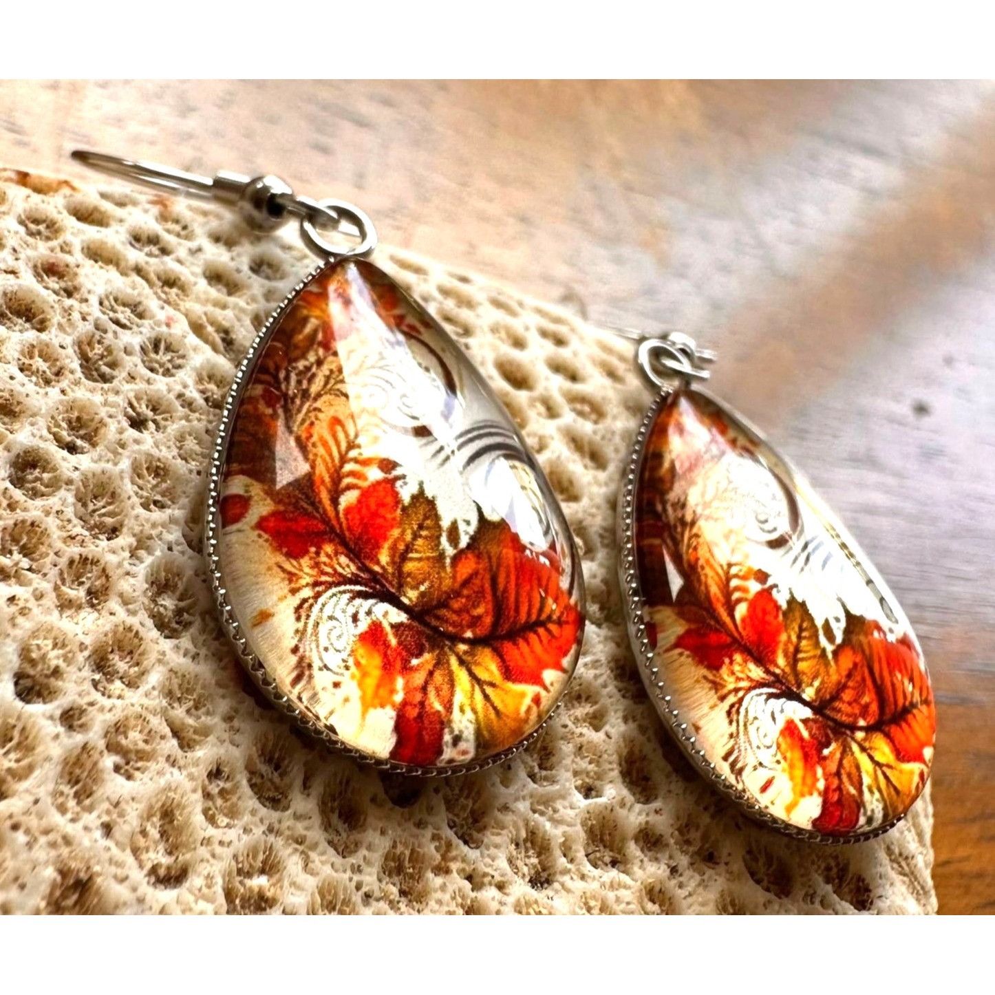 Handmade Fall Leaves Earrings New Teardrop Thanksgiving Dangle Hooks Size ONE SIZE - 10 Thumbnail