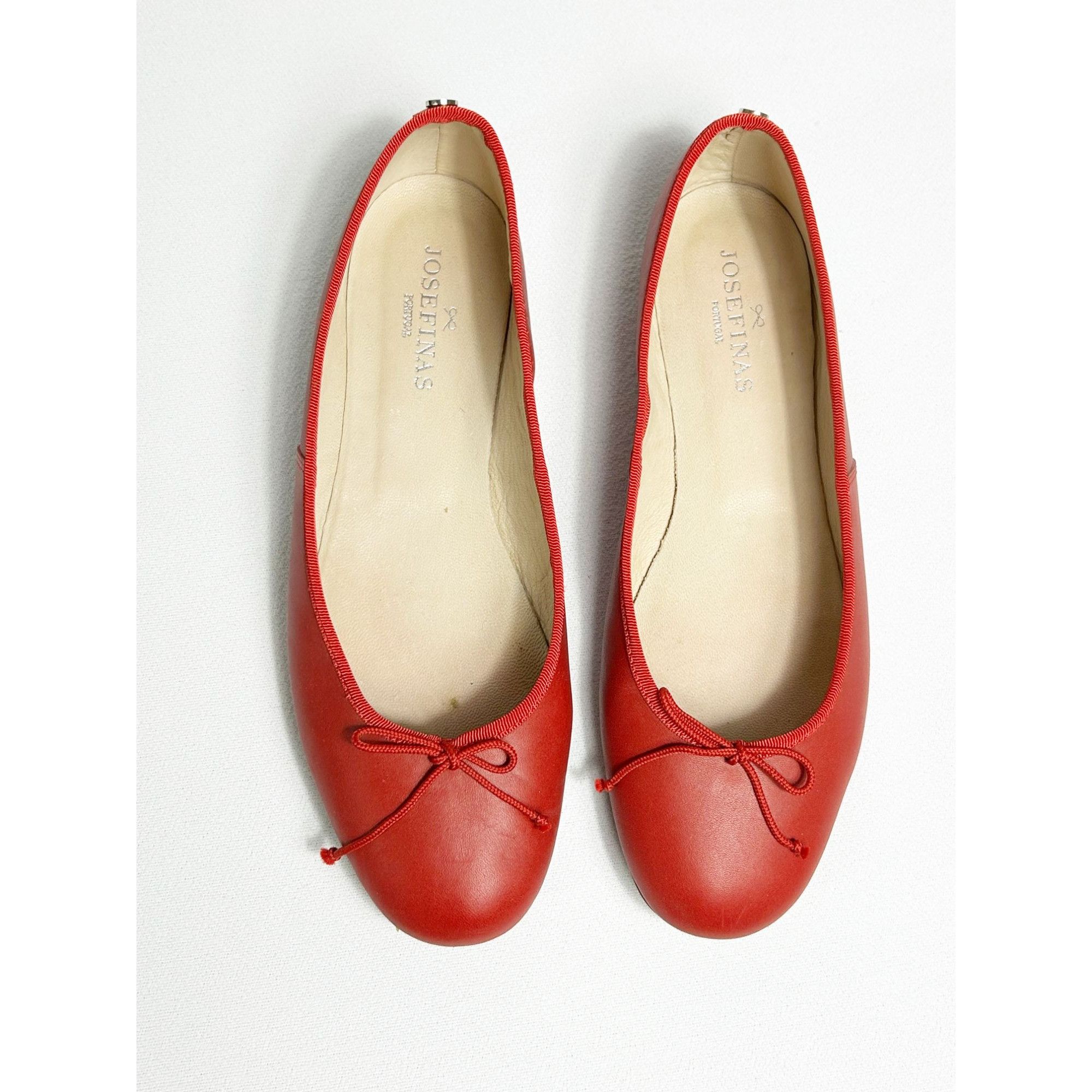 Josefinas Portugal Leather Round Toe Flats in Red Sz EU 41