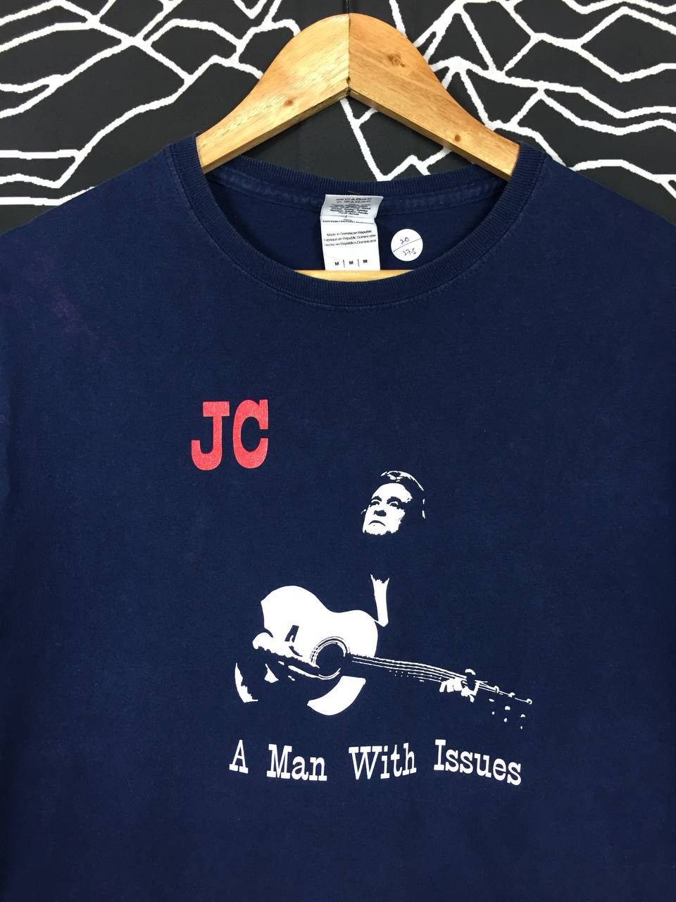 Band Tees × Vintage Vtg Johnny Cash A Man With Issue Rock Band Tee Size US M / EU 48-50 / 2 - 3 Thumbnail