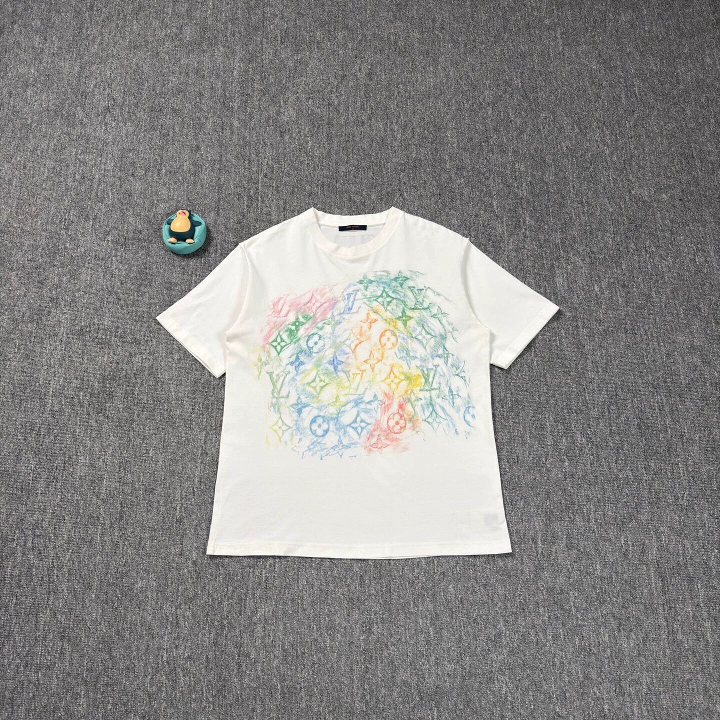 Louis Vuitton Crayon All Over Print White T-shirt XL