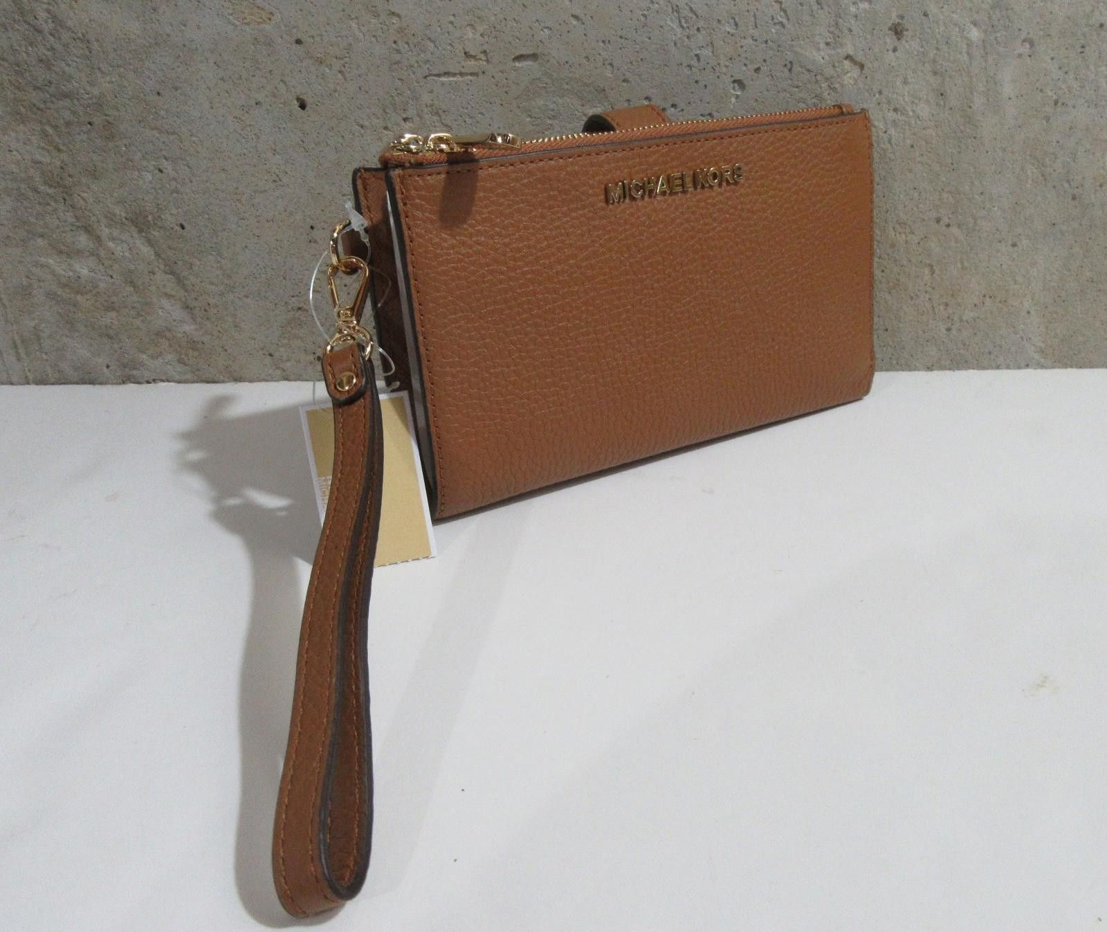 Michael Kors Michael Kors Jet Set Double Zip Leather Wallet Luggage Size ONE SIZE - 5 Thumbnail