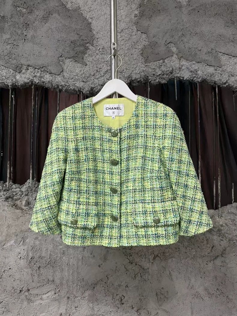 Chanel Chanel Short green tweed three-quarter sleeve coat Size XXS / US 00 / IT 34 - 1 Thumbnail