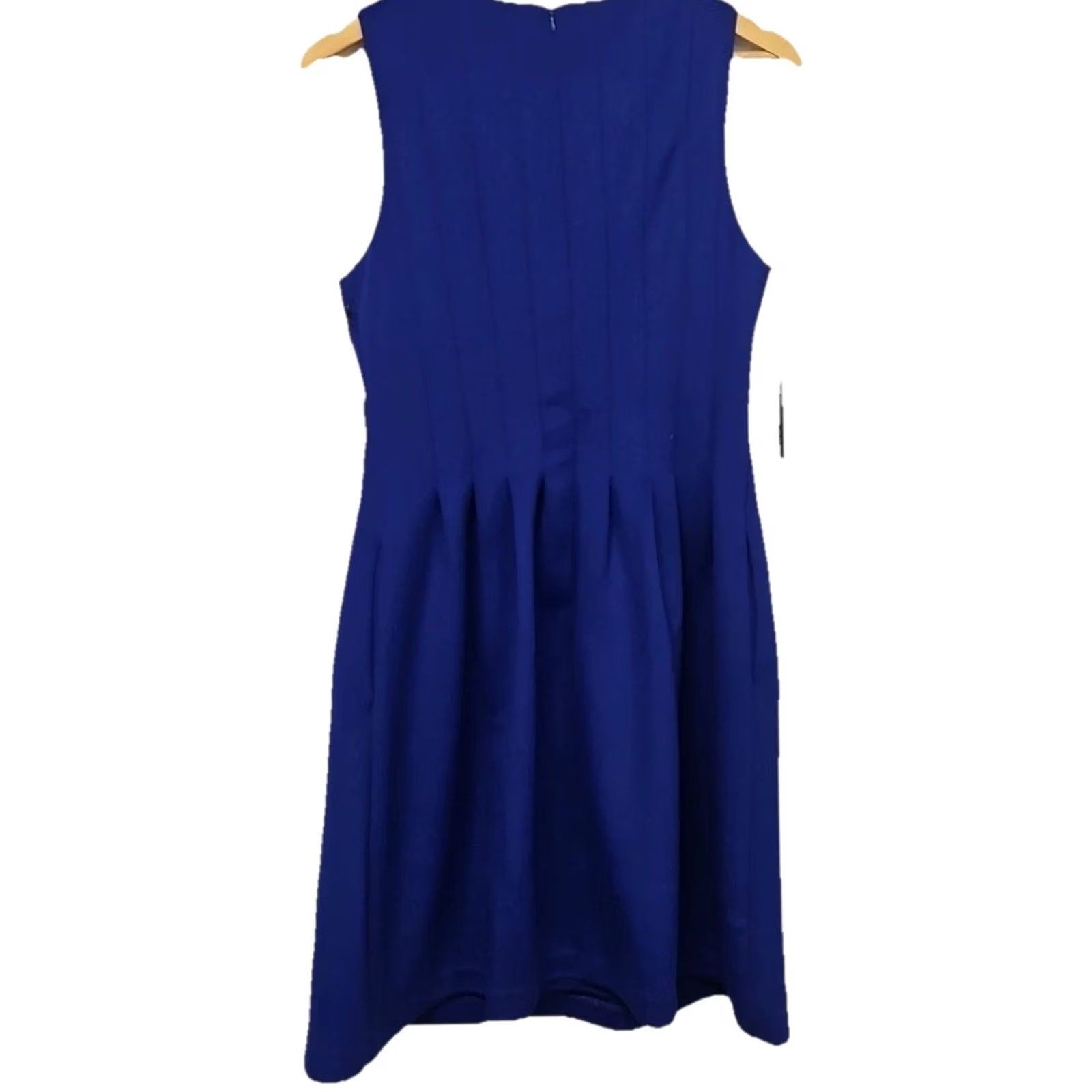 vince camuto fit and flare dress Petite Square Neck & - Bright Coral Pink while the keyhole neckline hints at a confident stride Vince Camuto Women's Sleeveless V-Neck