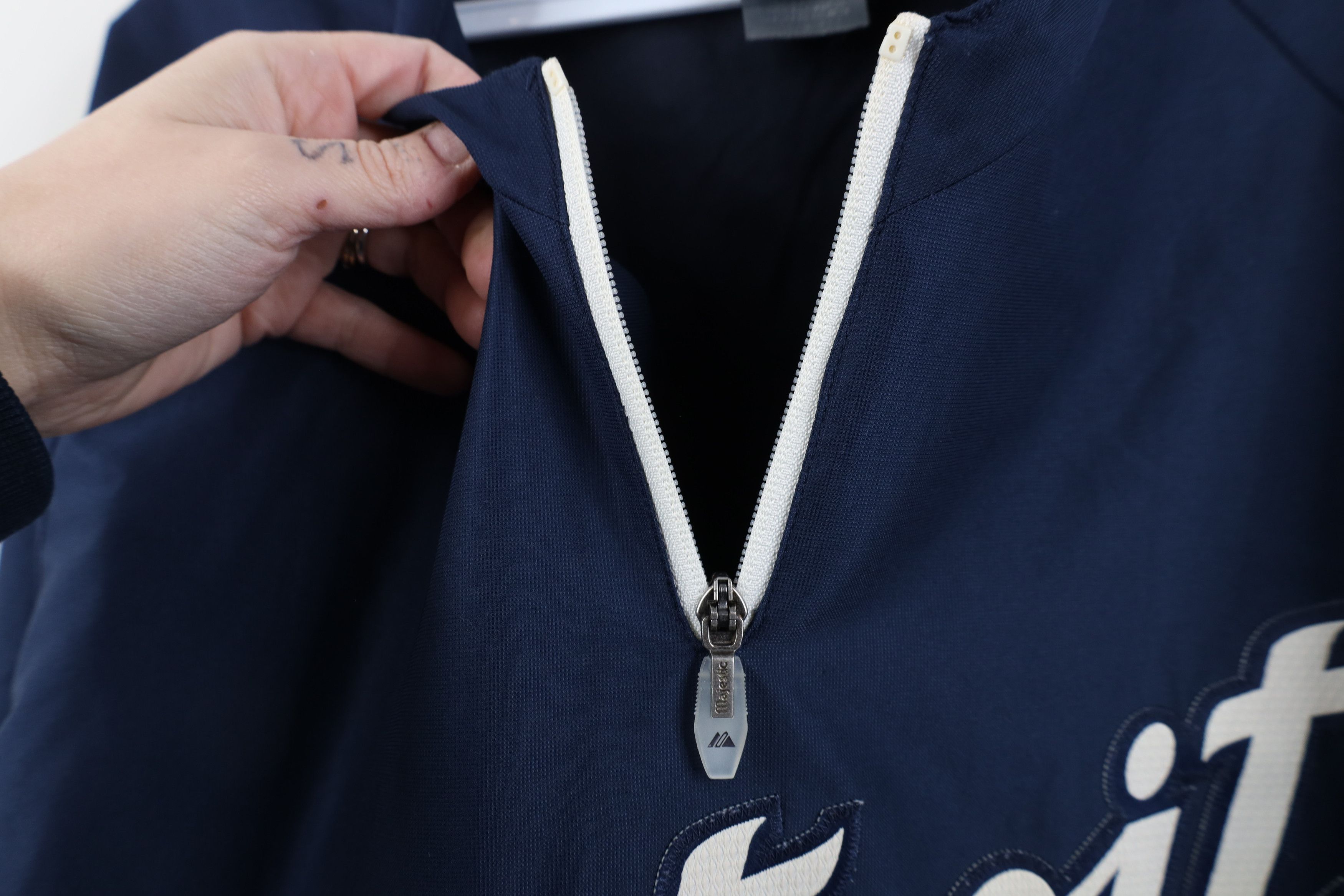 Majestic Majestic Cool Base Tigers Baseball Windbreaker Jacket Size US L / EU 52-54 / 3 - 12 Thumbnail