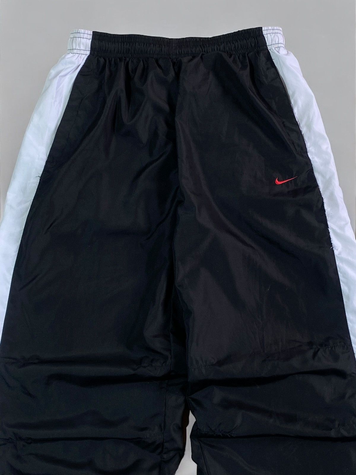 Nike 🔥 Y2k NIKE AIRMAX SERIES 87 PANTS DRILL NYLON TECH STYLE Size US 34 / EU 50 - 3 Thumbnail