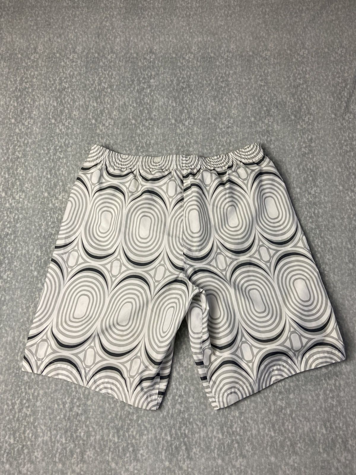 Nike Vintage Nike Graphic Swim Shorts Size US 32 / EU 48 - 5 Thumbnail