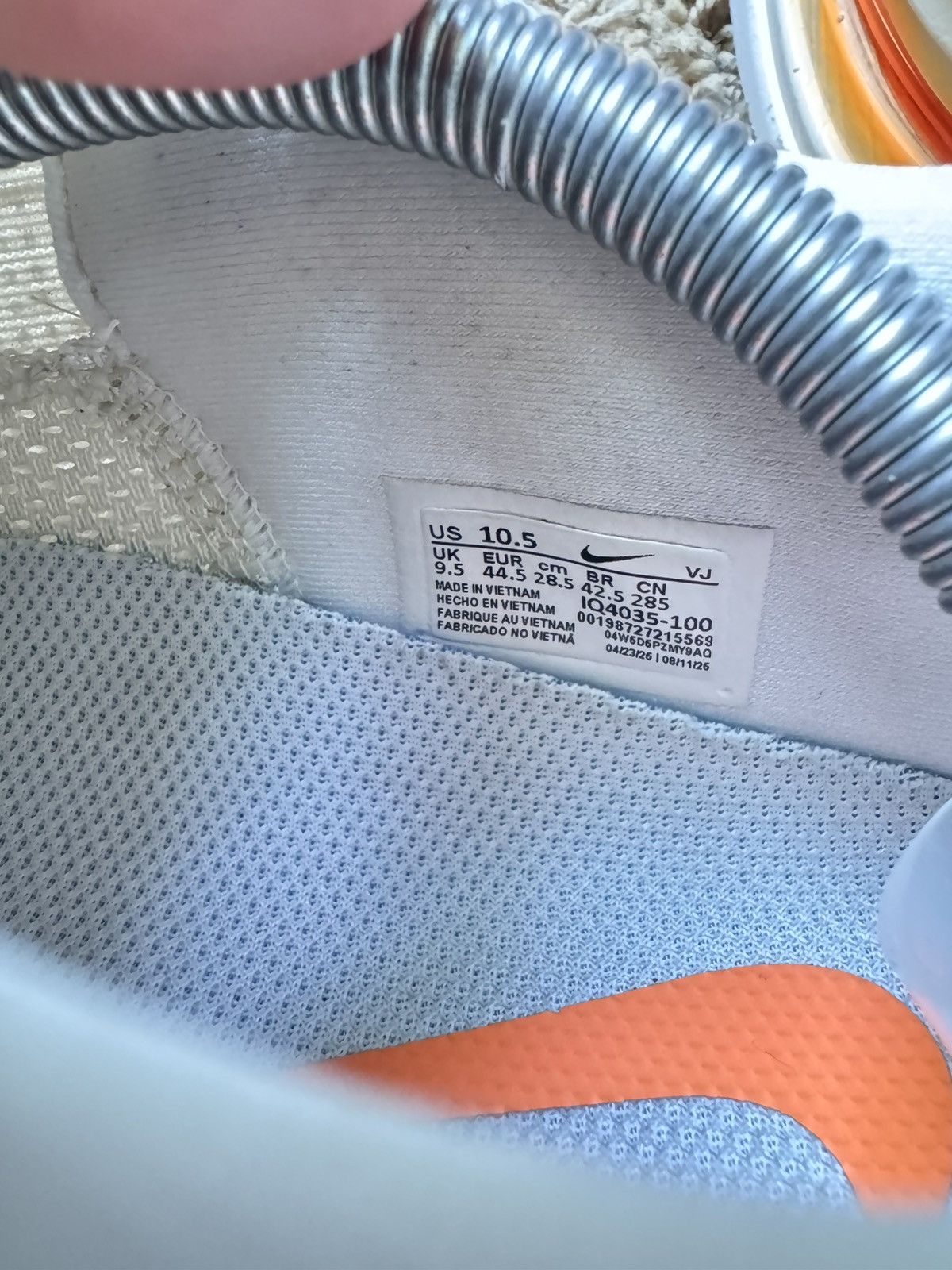 Nike Nike Vomero Premium coconut orange size 10.5 Size US 10.5 / EU 43-44 - 6 Thumbnail