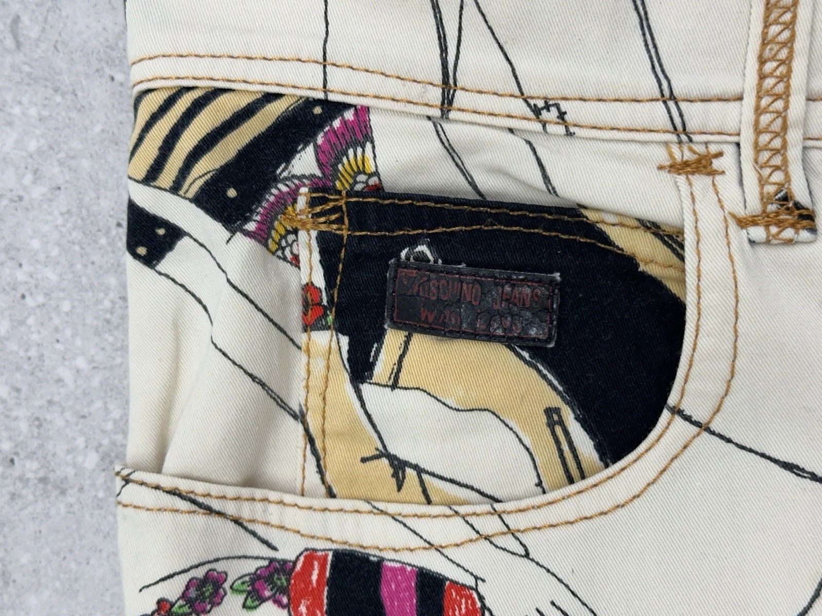 Moschino Vintage 90s Moschino Jeans Donna Womens Pants People Print Size 32" / US 10 / IT 46 - 8 Thumbnail