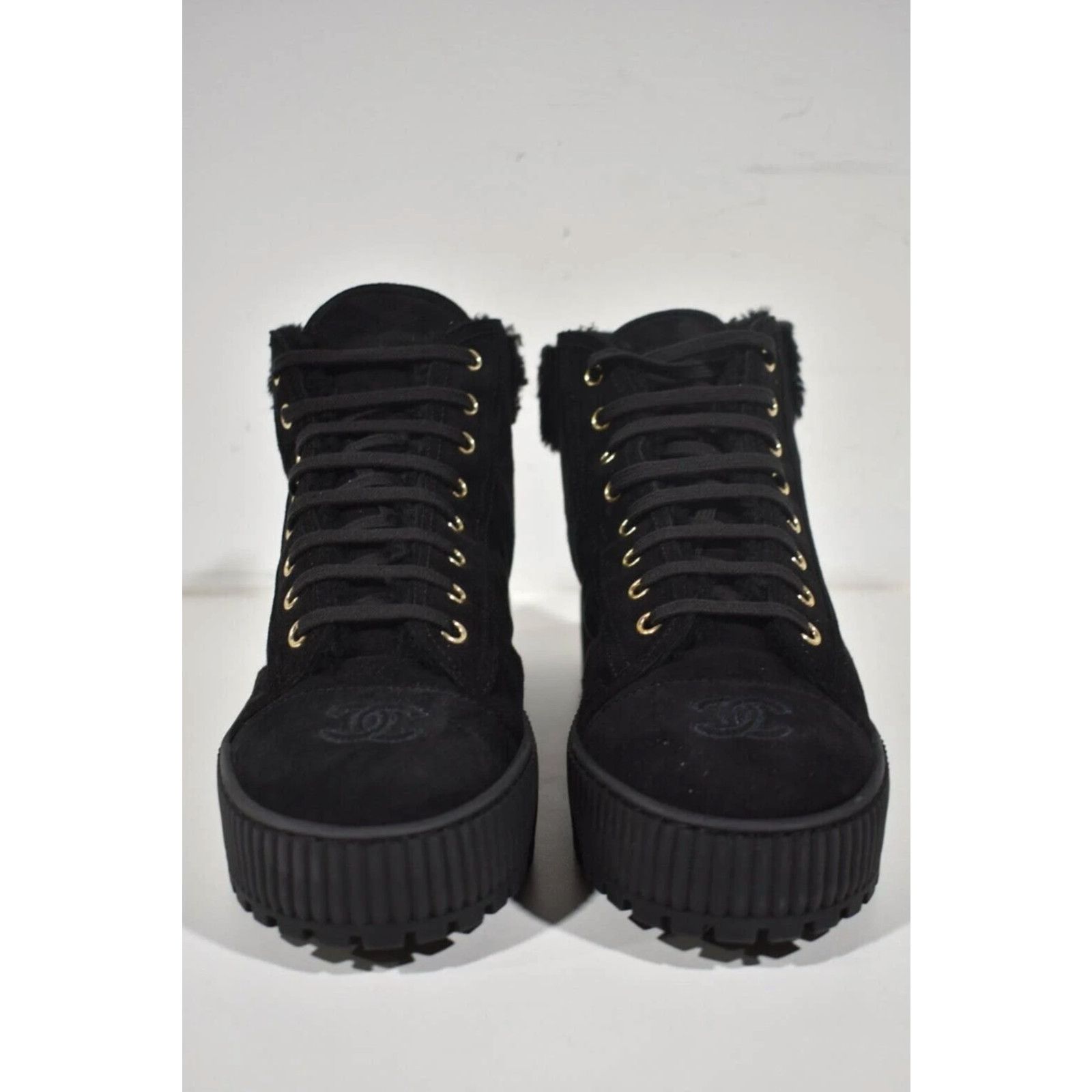 Chanel 21K Shearling Fur CC Logo Lace Up High Top Sneaker Boots 41 Size US 11 / IT 41 - 5 Thumbnail