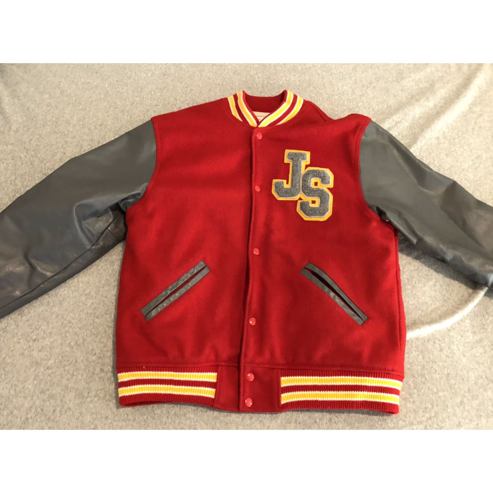 Vintage VINTAGE 21 Jump Street Varsity Letterman Jacket Size L Wool Red Made in Heaven Men Jacket Size US L / EU 52-54 / 3 - 5 Thumbnail