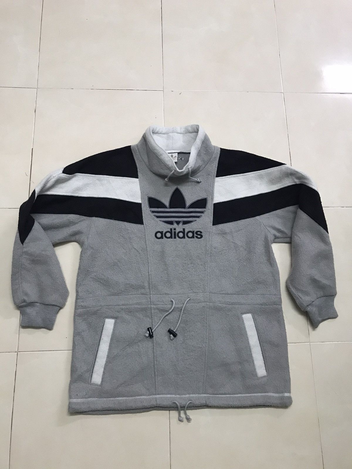 Adidas VINTAGE ADIDAS BIG LOGO SHERPA Size US L / EU 52-54 / 3 - 4 Thumbnail