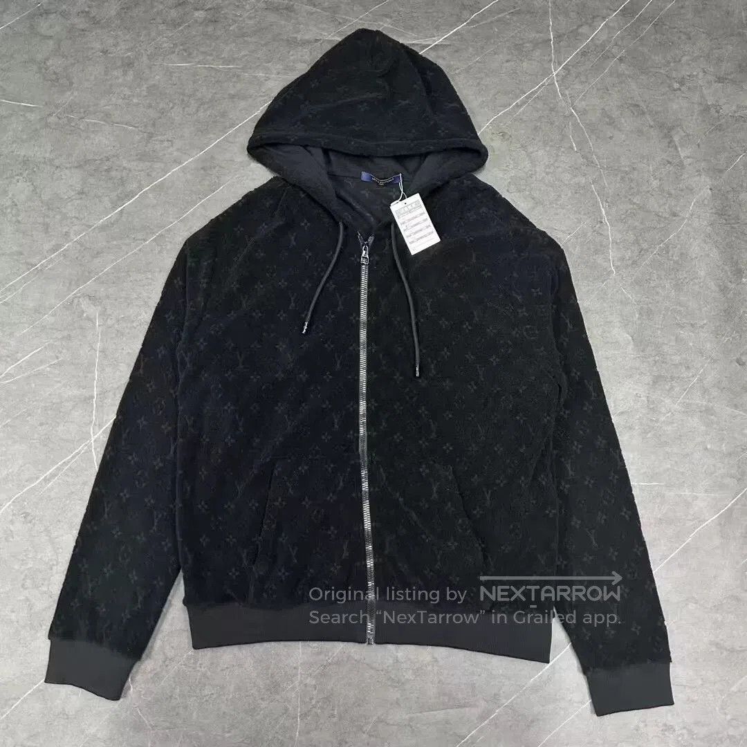 louis vuitton black hooded zip-up jacket.