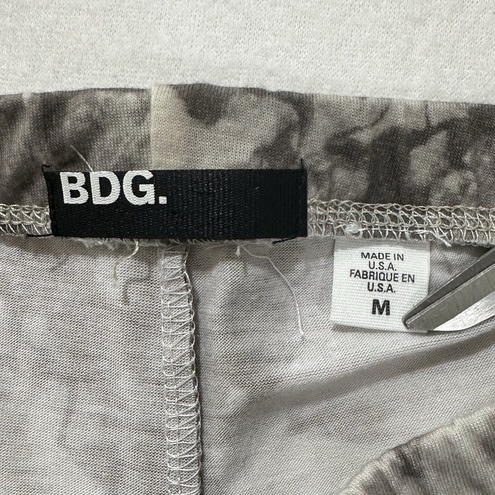Bdg BDG Medium Gray Floral Stretch Leggings High Rise Pull On Size 32" / US 10 / IT 46 - 4 Thumbnail