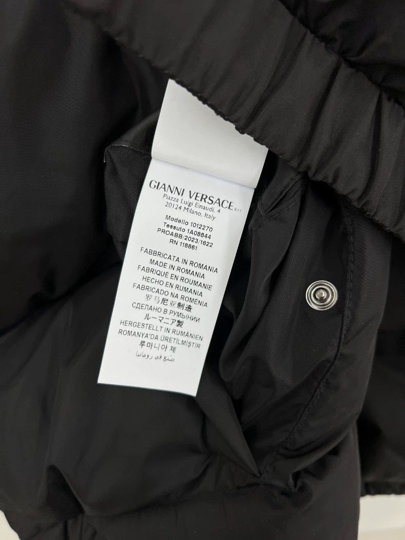 Versace Versace Wearing a hooded cotton suit on both sides Size US L / EU 52-54 / 3 - 8 Thumbnail