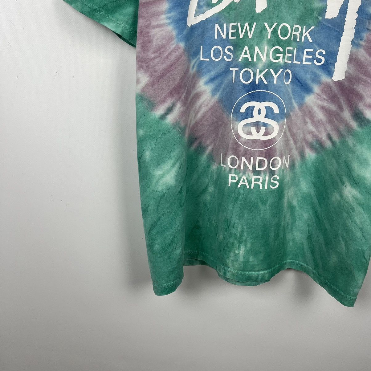 Stussy Vintage Stussy world Tour big logo tie-dye tee 90’s Size US M / EU 48-50 / 2 - 4 Thumbnail