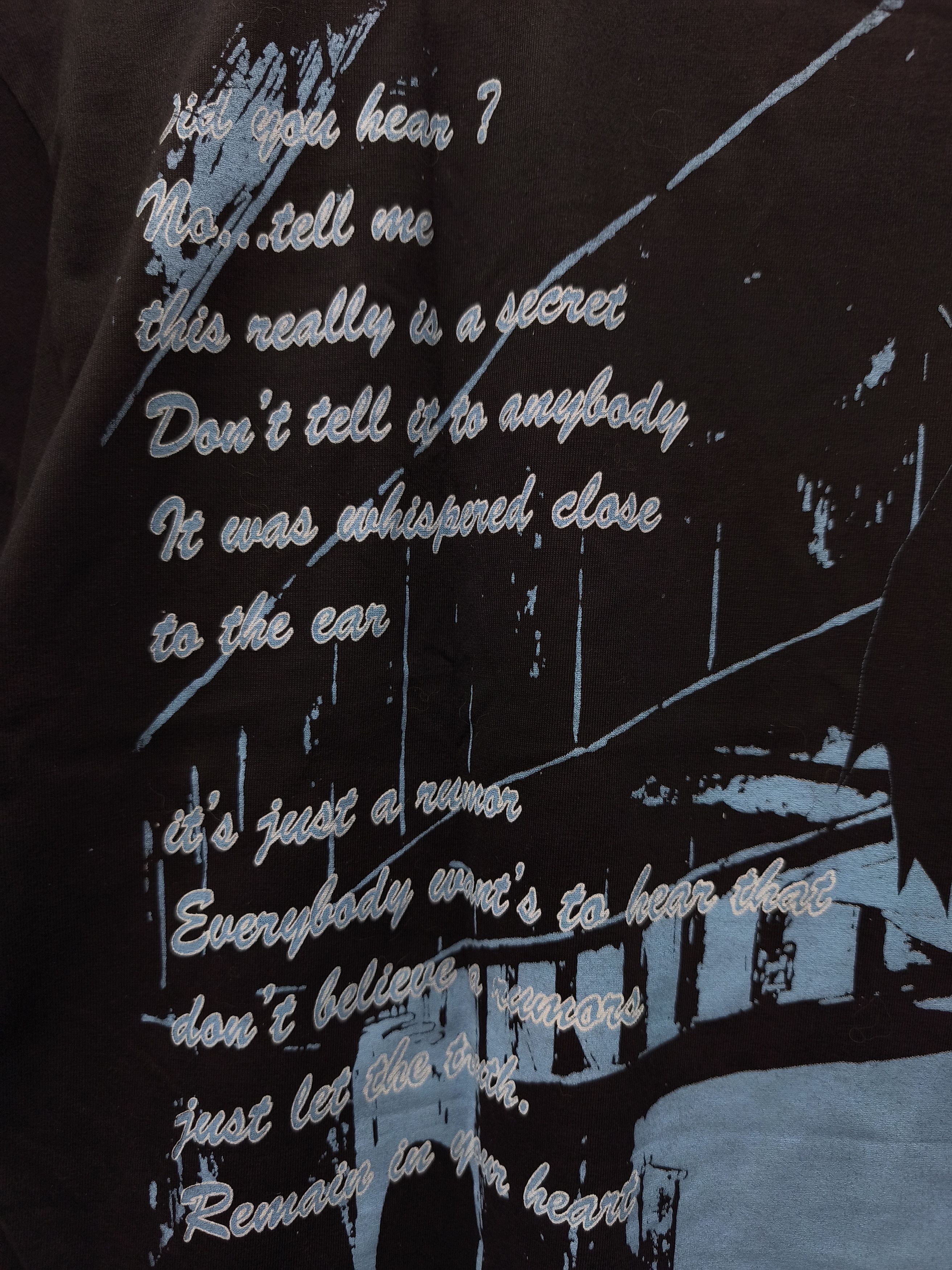 Anime Serial Experiments Lain "The World of Lain" T-shirt Size US XL / EU 56 / 4 - 10 Thumbnail