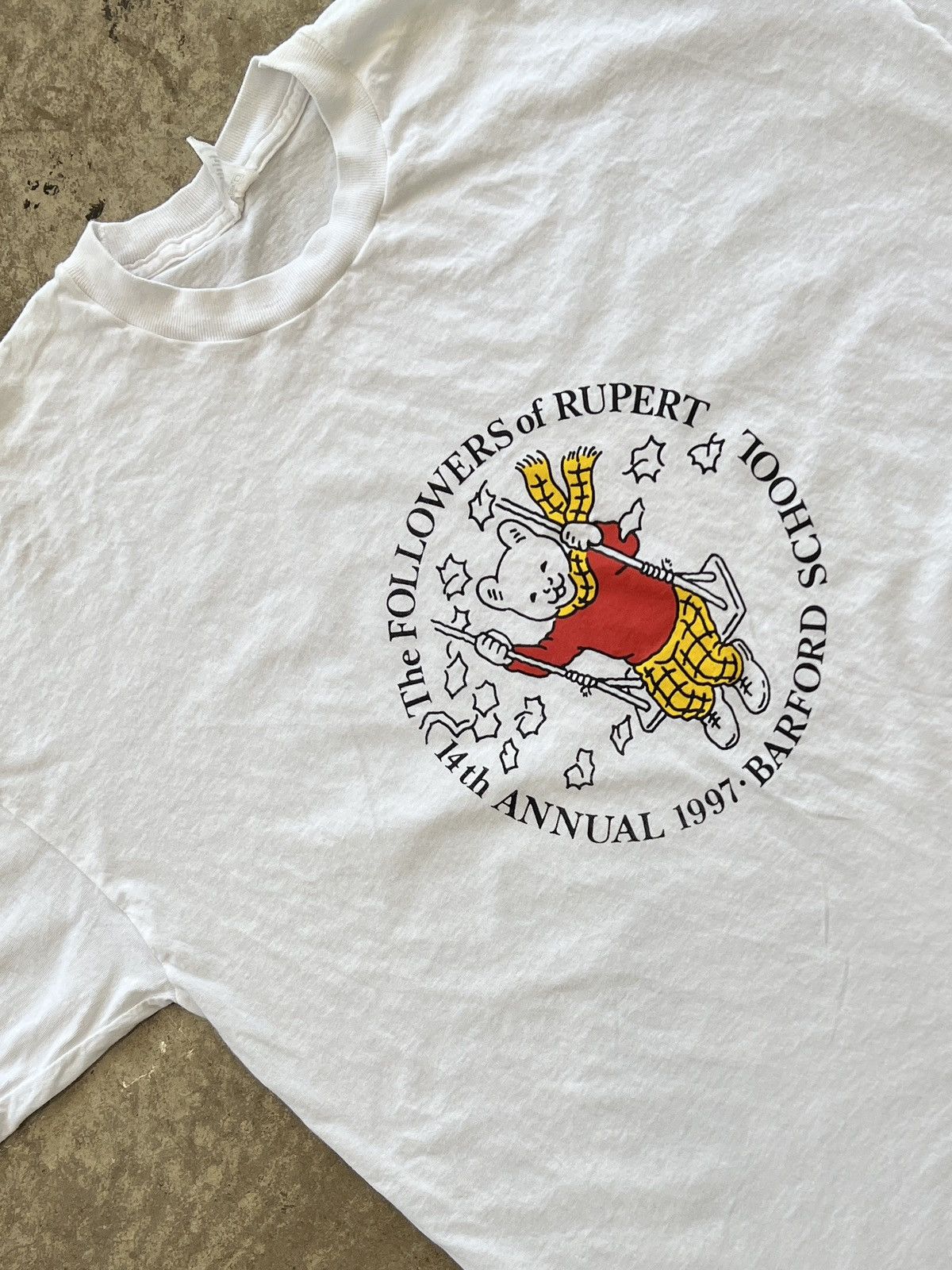 Vintage Vintage 1997 Followers of Rupert Single Stitch Tee XL Size US XL / EU 56 / 4 - 1 Thumbnail