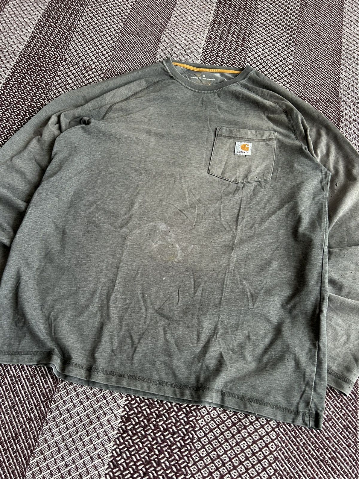 Carhartt Vintage Carhartt Distressed Faded Streetwear Long Sleeve Tee Size US M / EU 48-50 / 2 - 5 Thumbnail