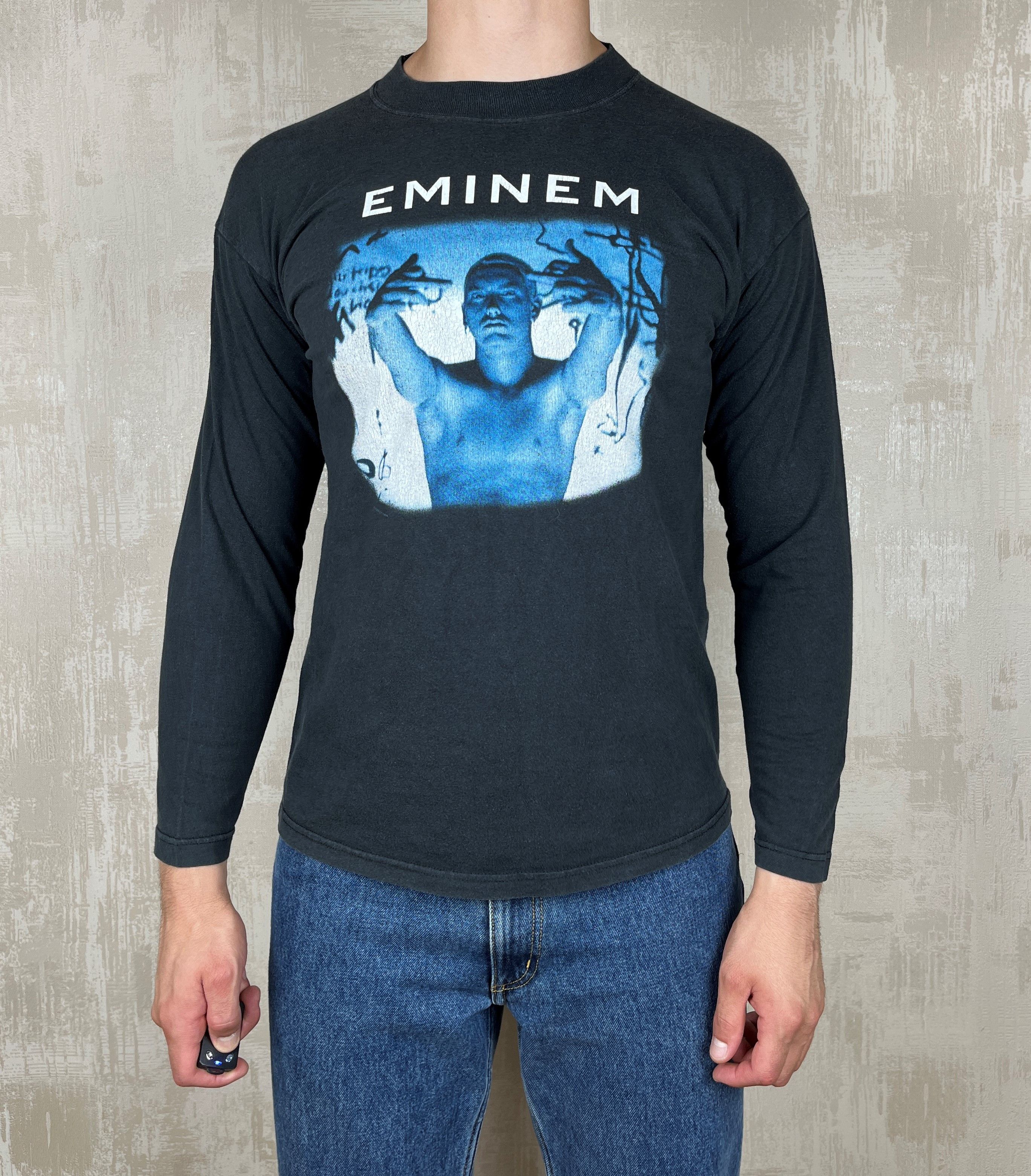 Eminem Vintage EMINEM 1999 Middle Finger Rap Slim Shady L/S T-shirt Size US M / EU 48-50 / 2 - 3 Thumbnail