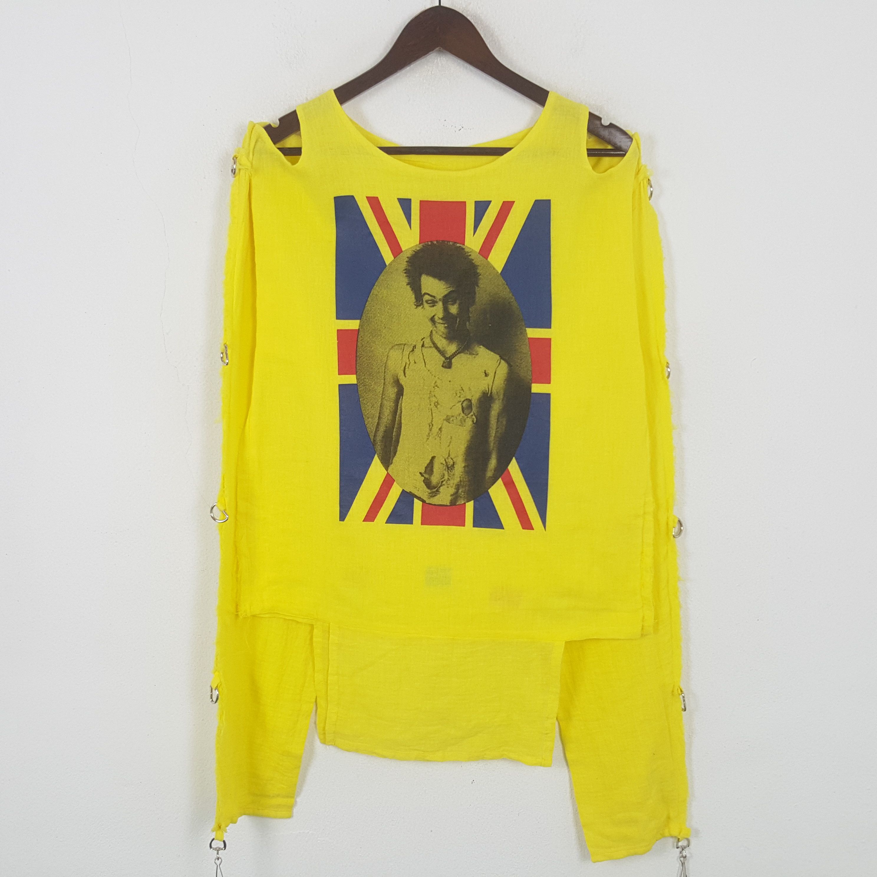 Vintage Sex Pistol Fucked Up Punk Style T-shirt