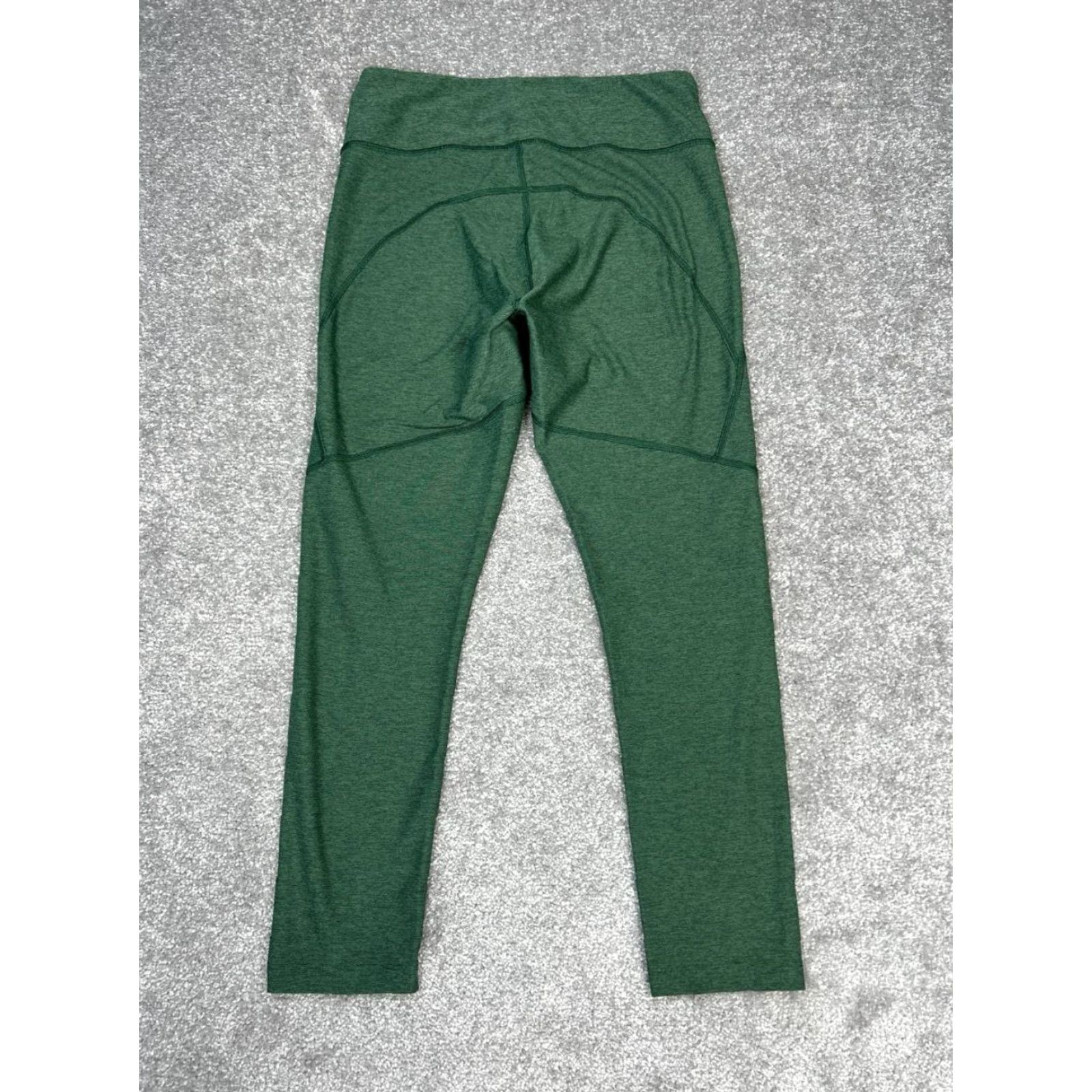 Outdoor Voices Outdoor Voices Leggings Womens Medium Green Cropped Stretch Mid Rise Training Size 32" / US 10 / IT 46 - 2 Thumbnail