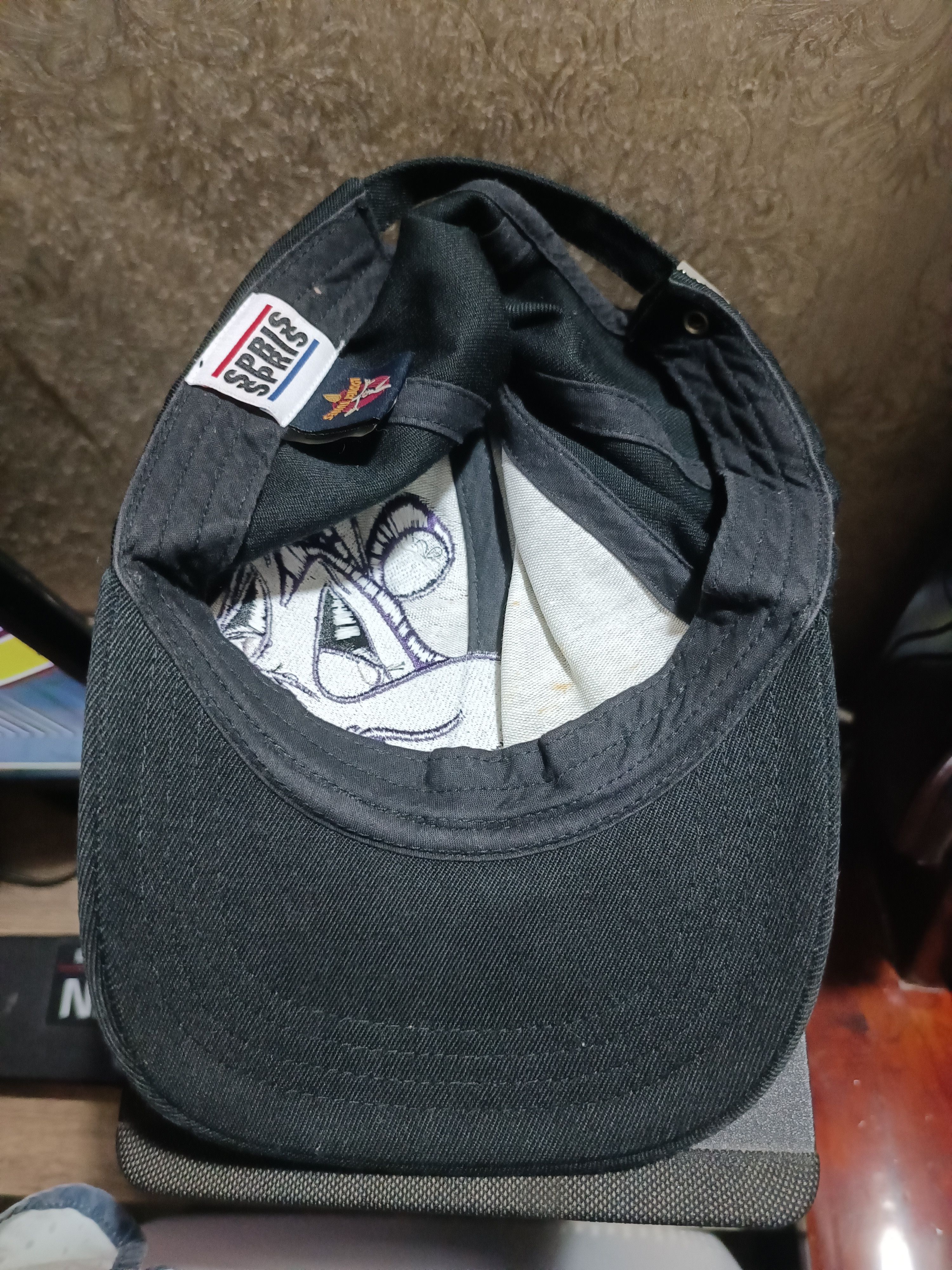 Anime Vintage Looney Tunes TM & ©Warner Bros X Spris (s12) Cap Size ONE SIZE - 5 Thumbnail