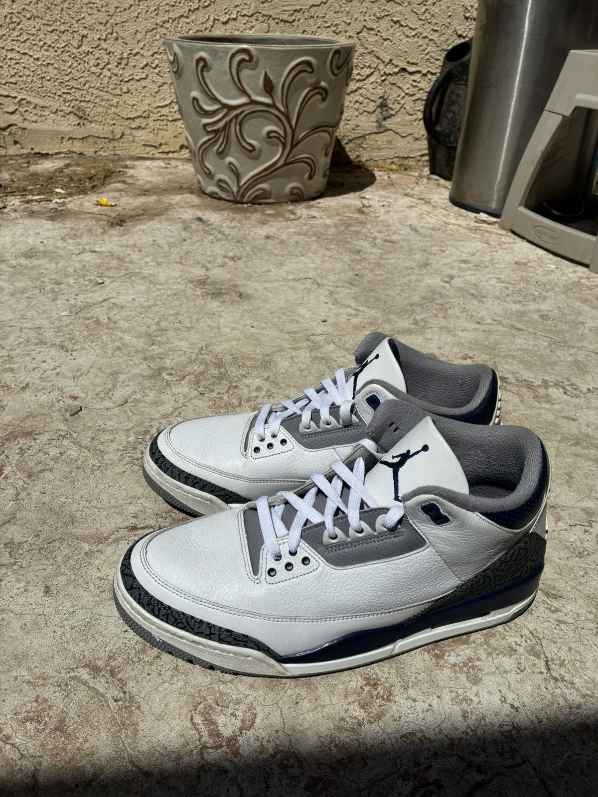 Jordan Brand Jordan 3 “Midnight Navy” Size US 12 / EU 45 - 2 Thumbnail