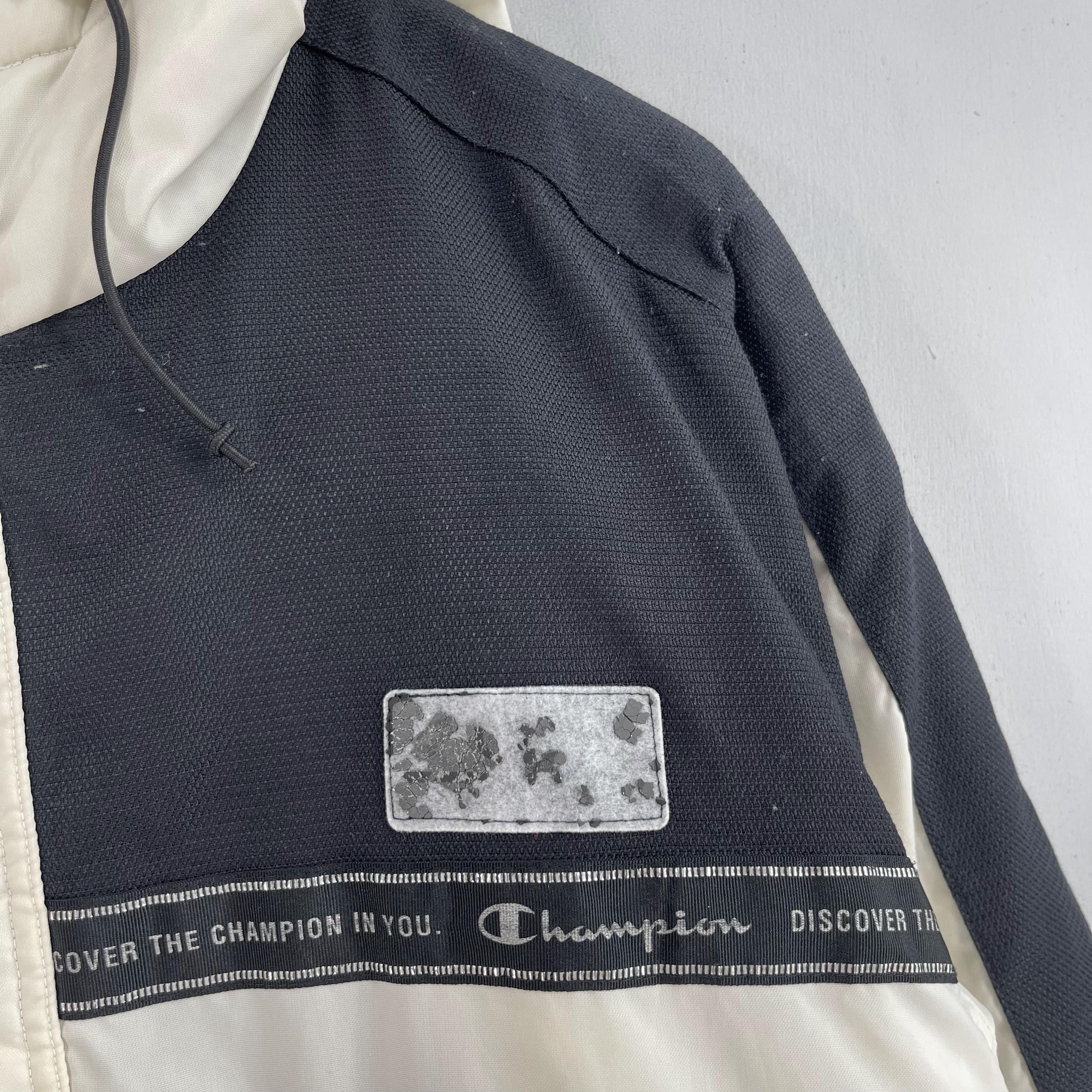 Champion × Vintage Vintage CHAMPION Winter Snow Parka Hoodie Jacket Size US M / EU 48-50 / 2 - 3 Thumbnail