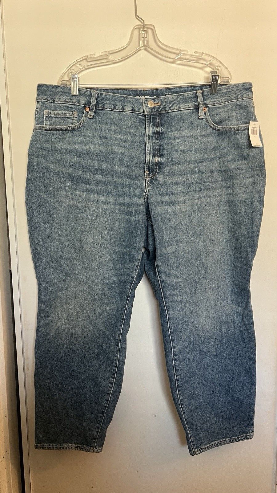 Old Navy Old Navy High-Rise Curvy Straight Plus Size Jeans Size 42" / US 20 - 1 Thumbnail