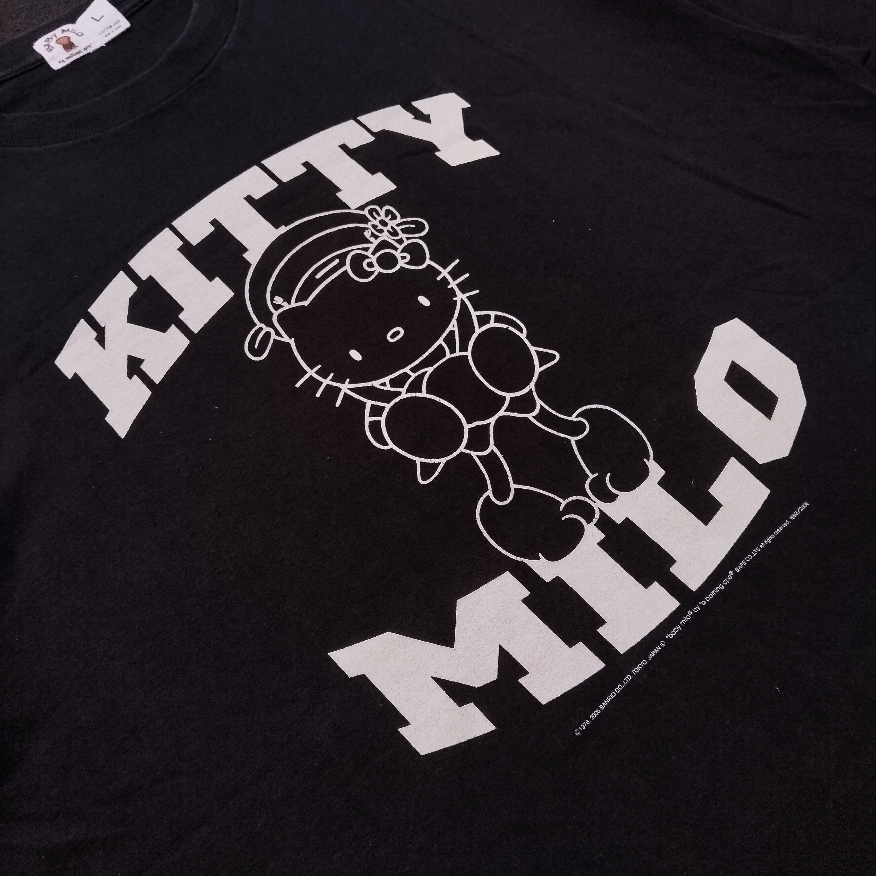 Bape 2006 Bape x Hello Kitty Baby Lisa Tee Size US L / EU 52-54 / 3 - 4 Thumbnail