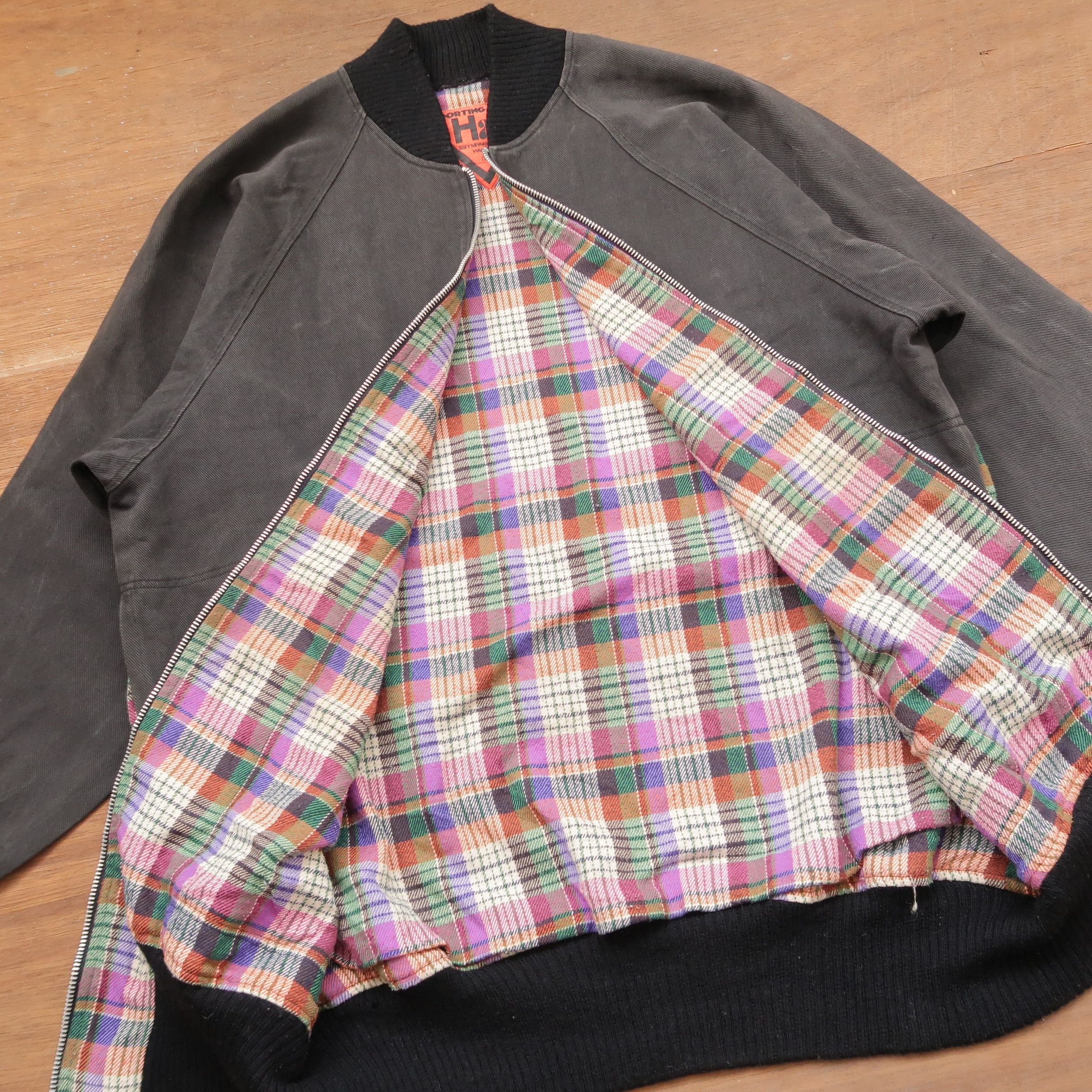 Hai Sporting Gear × Issey Miyake Hai Sporting Gear Issey Miyake Distressed Bomber Jacket Size US M / EU 48-50 / 2 - 12 Thumbnail