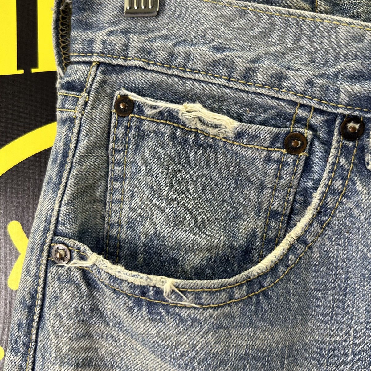 Levi's Vintage Levi’s 504 Y2k Distressed Denim Size US 30 / EU 46 - 8 Thumbnail