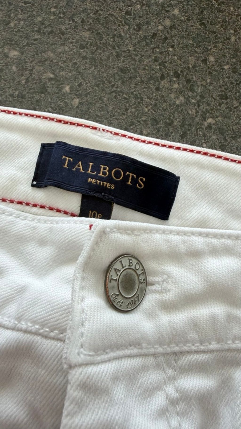 Talbots Talbots Petite White Straight Leg Jeans size 10P Size 32" / US 10 / IT 46 - 7 Thumbnail