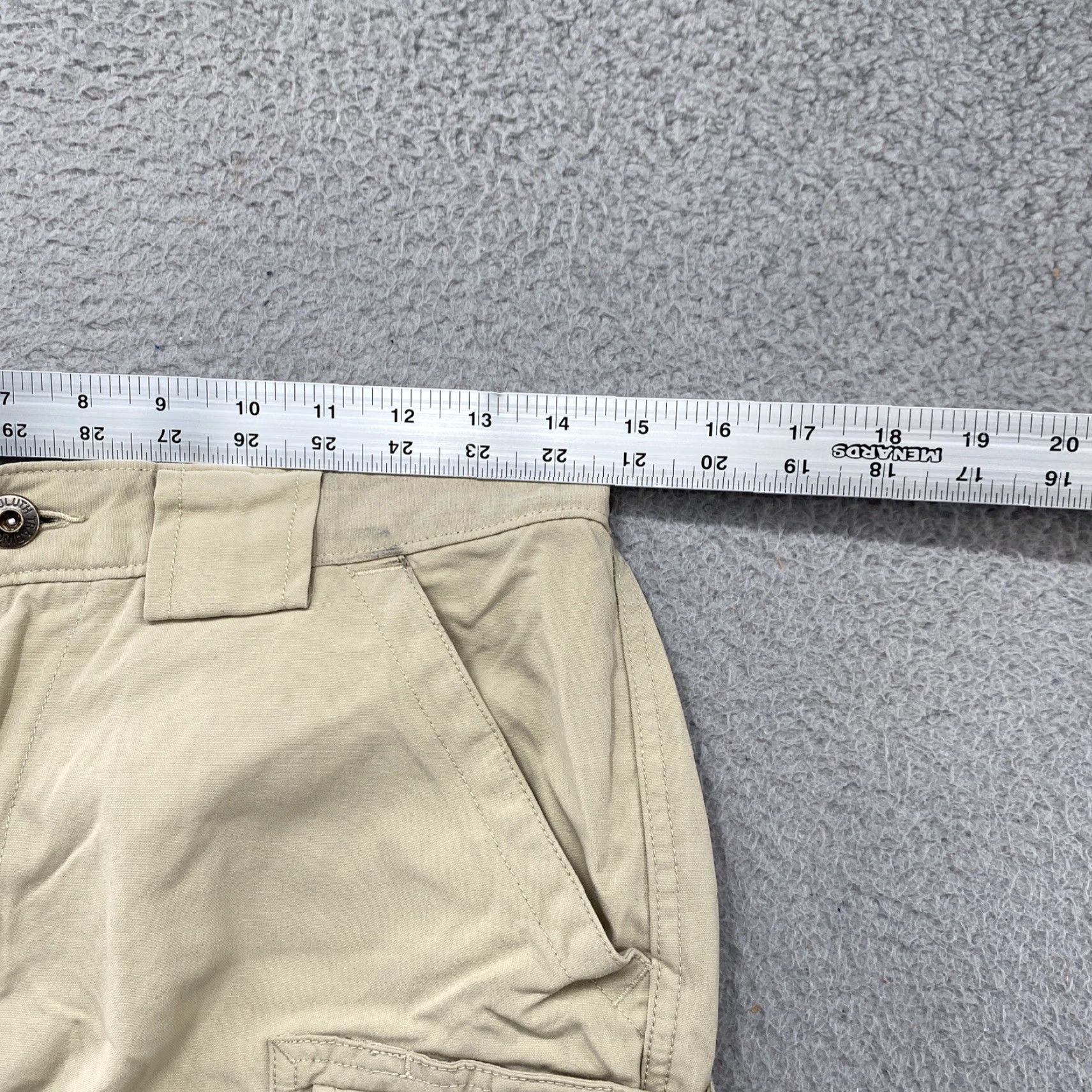 CO Duluth Cargo Shorts Men Beige Elastic Waist Nylon Size M Regular Front Flat Pockets Cargo Size US 31 - 7 Thumbnail