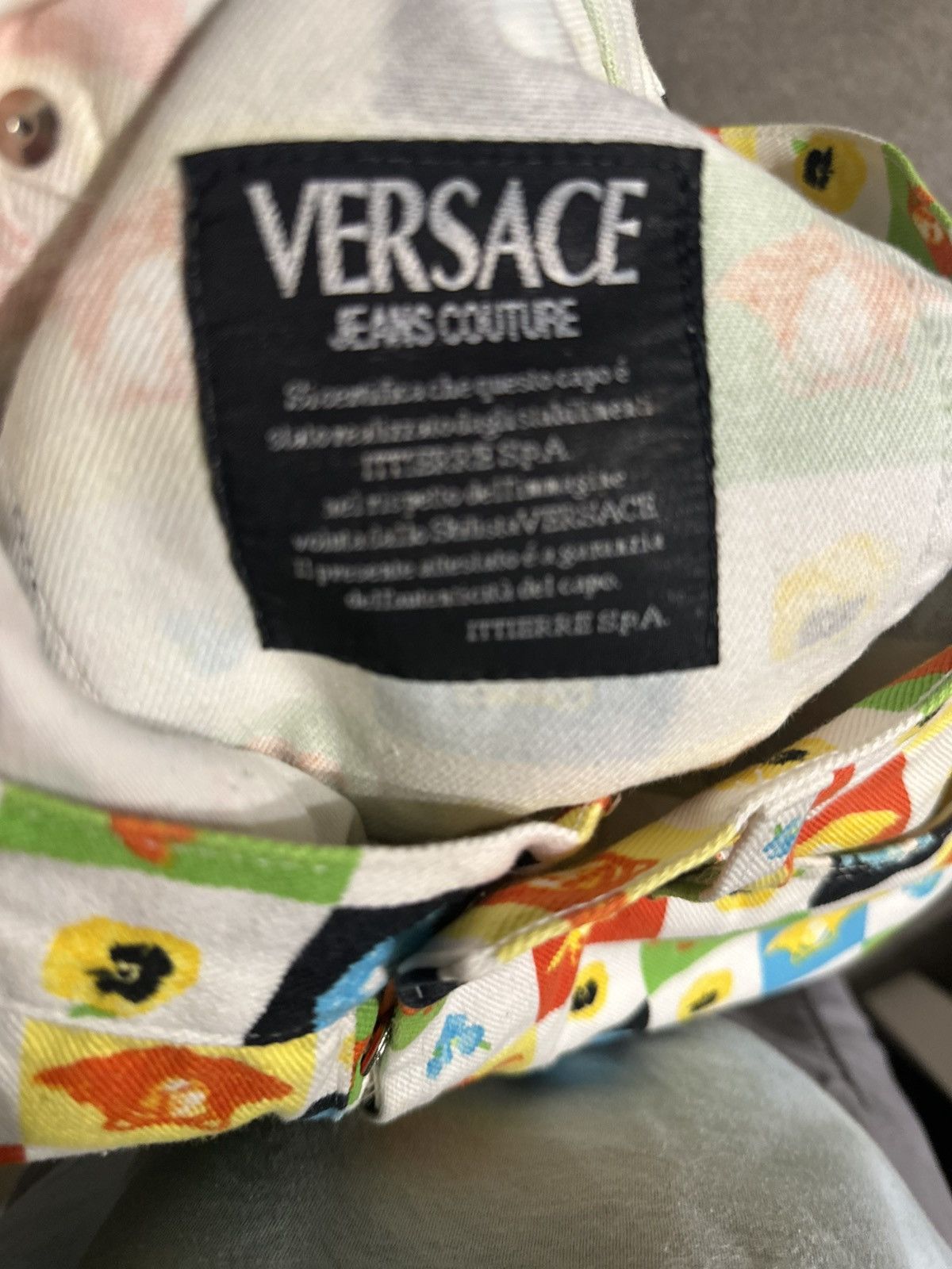 Versace Jeans Couture Vintage 90s Versace Jeans Couture Medusa Print Pants Size US 32 / EU 48 - 6 Thumbnail