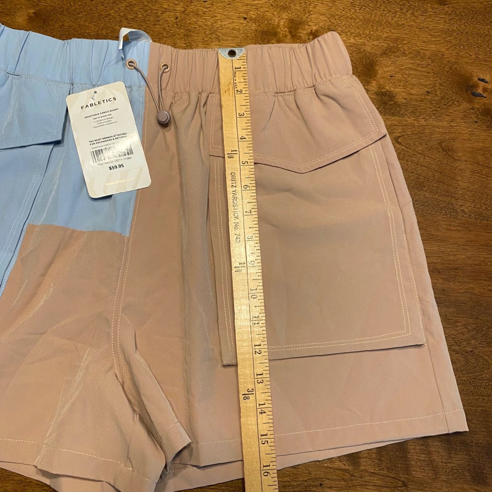 Fabletics Fabletics Shorts Womens XL Tan Blue Cargo Anastasia Color Block Stretch Ladies Size 40" / US 18 - 5 Thumbnail