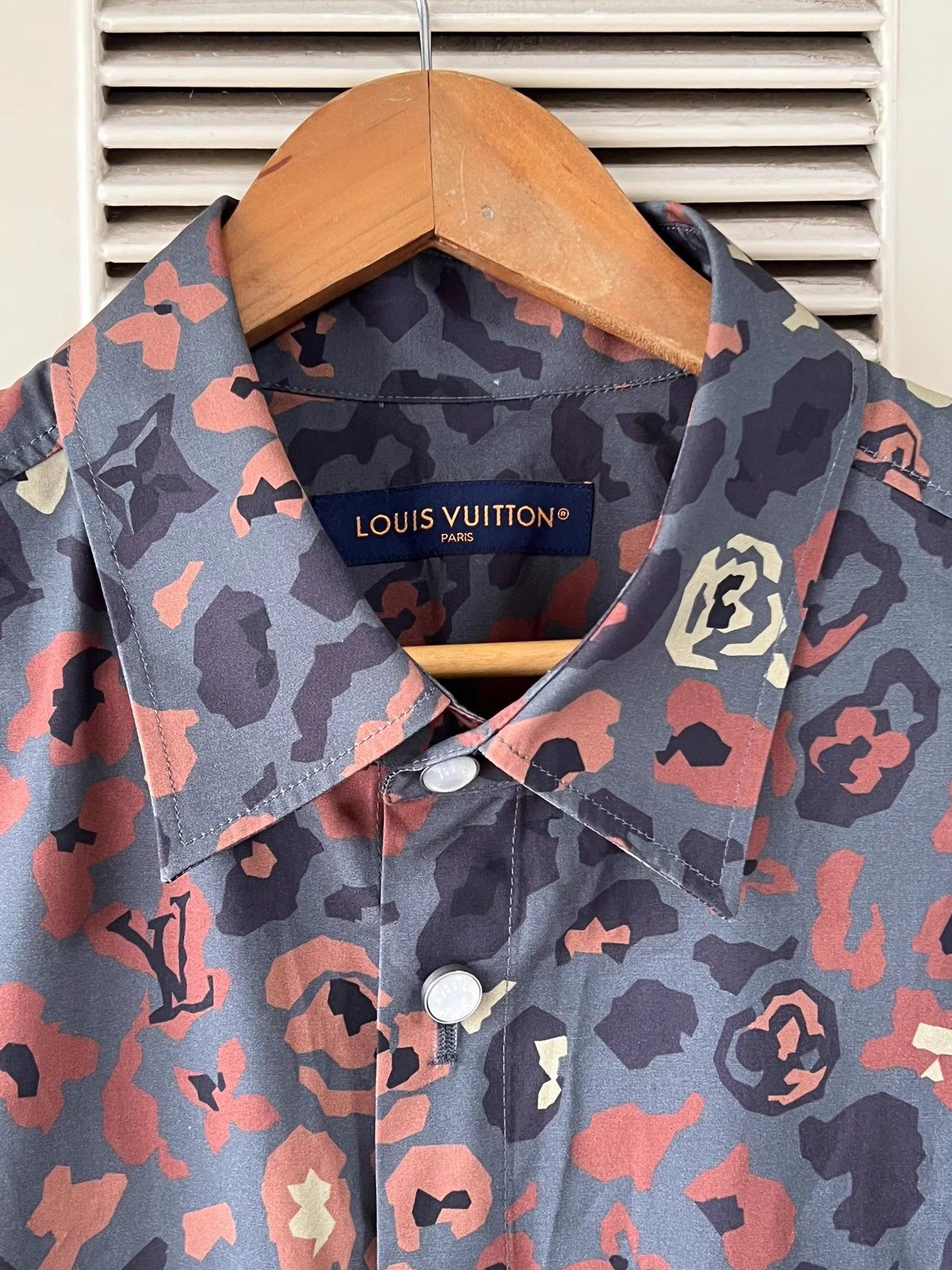 Louis Vuitton LV x Nigo Floral Camo Short Sleeve Shirt (XXL, LN) Size US XXL / EU 58 / 5 - 3 Thumbnail