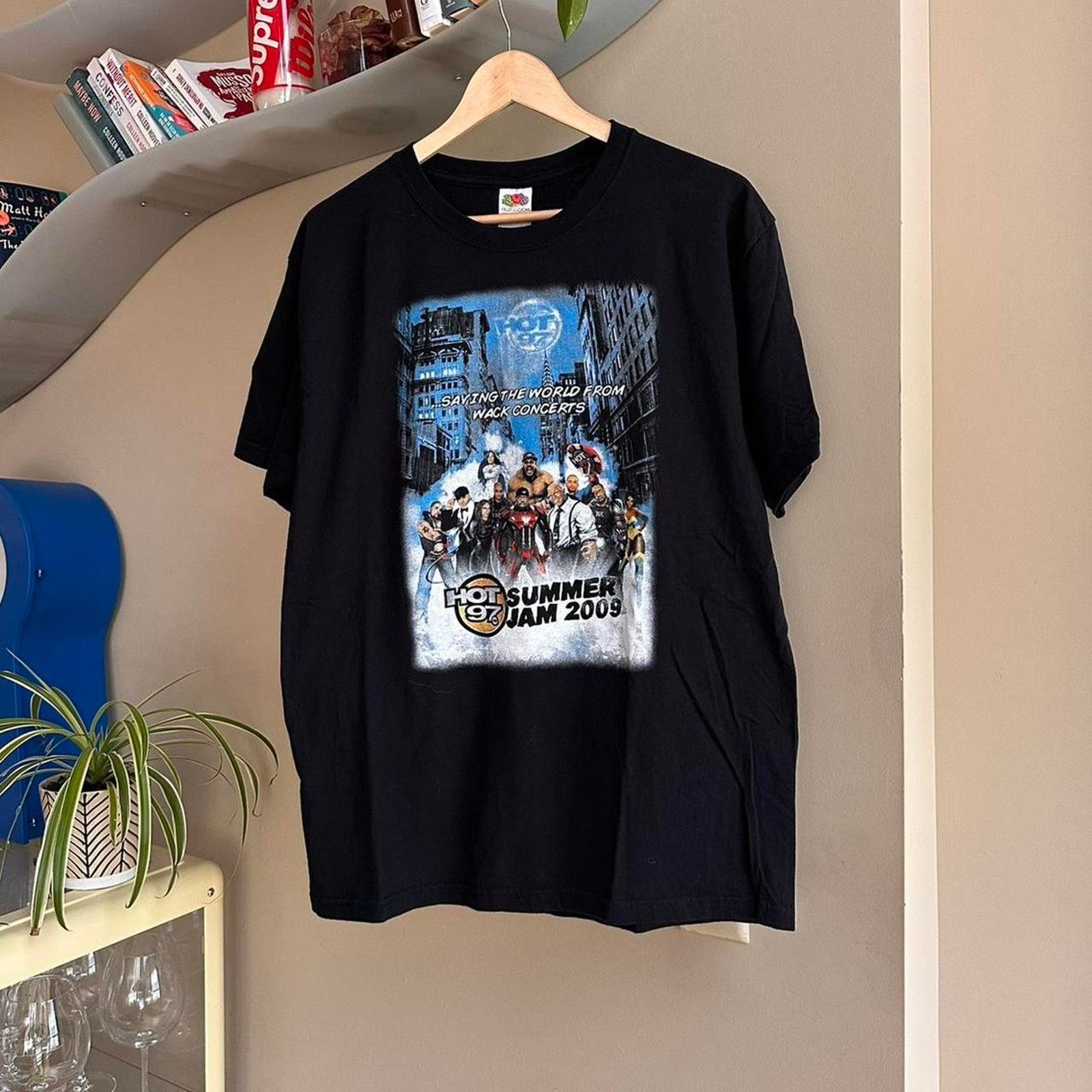 Band Tees × Fruit Of The Loom Vintage 2009 Hot 97 Summer Jam Concert Rap Tee Size US L / EU 52-54 / 3 - 1 Thumbnail